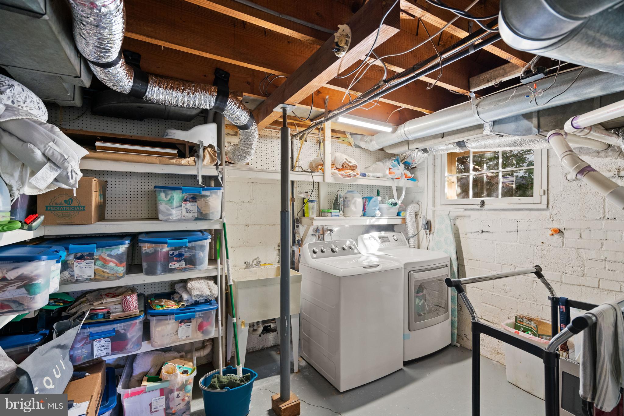 YORKTOWN VILLAGE - Residential