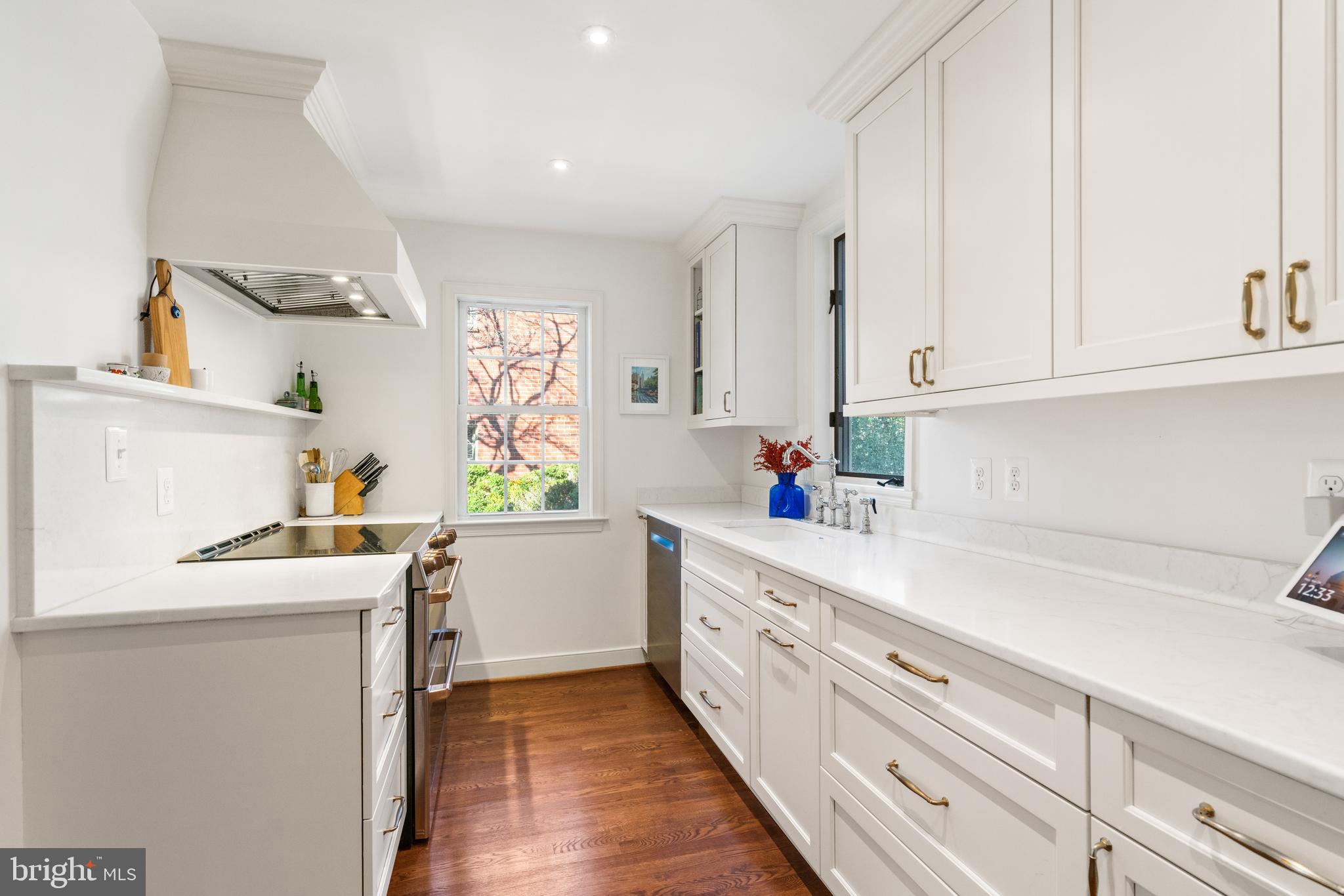 YORKTOWN VILLAGE - Residential