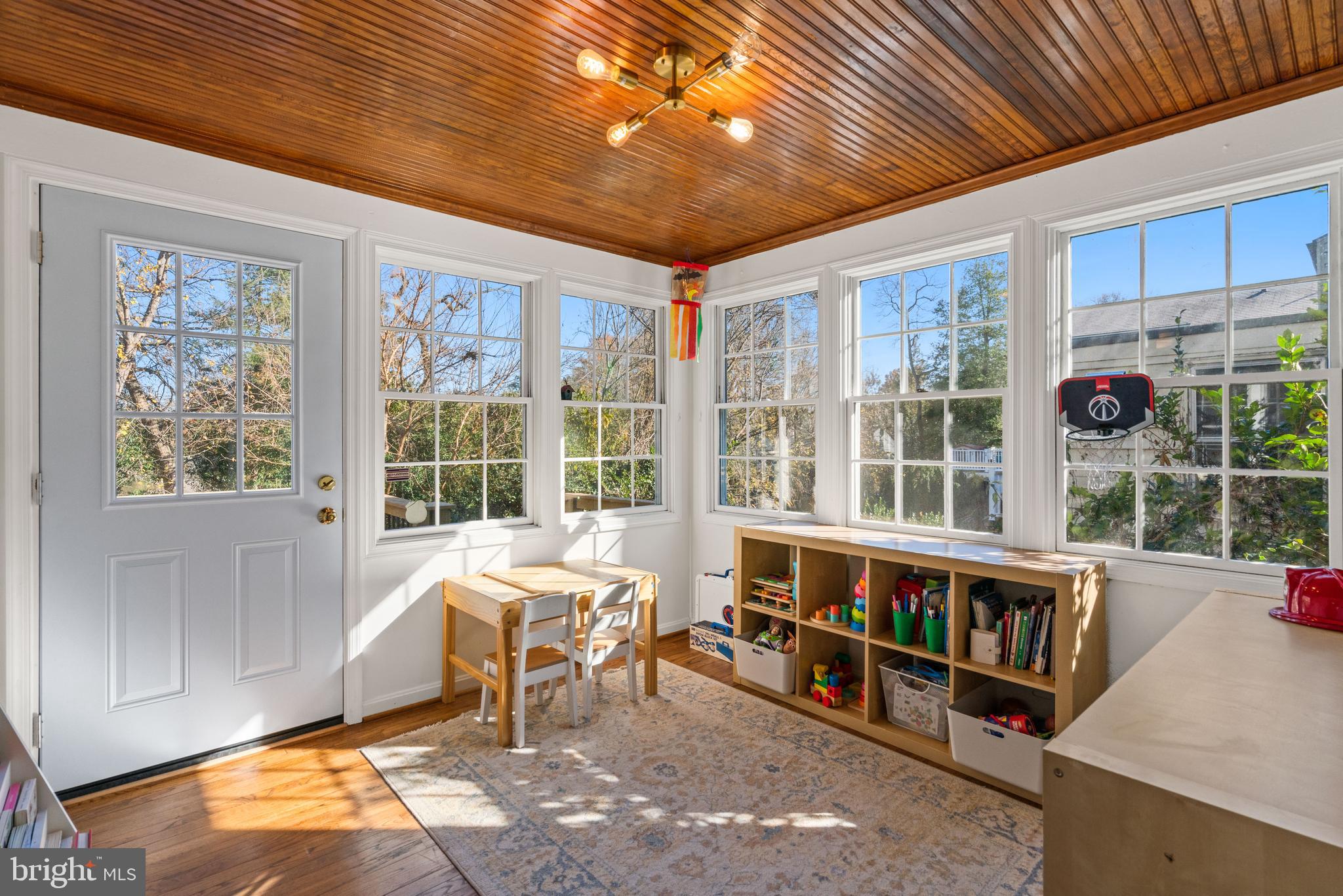 YORKTOWN VILLAGE - Residential