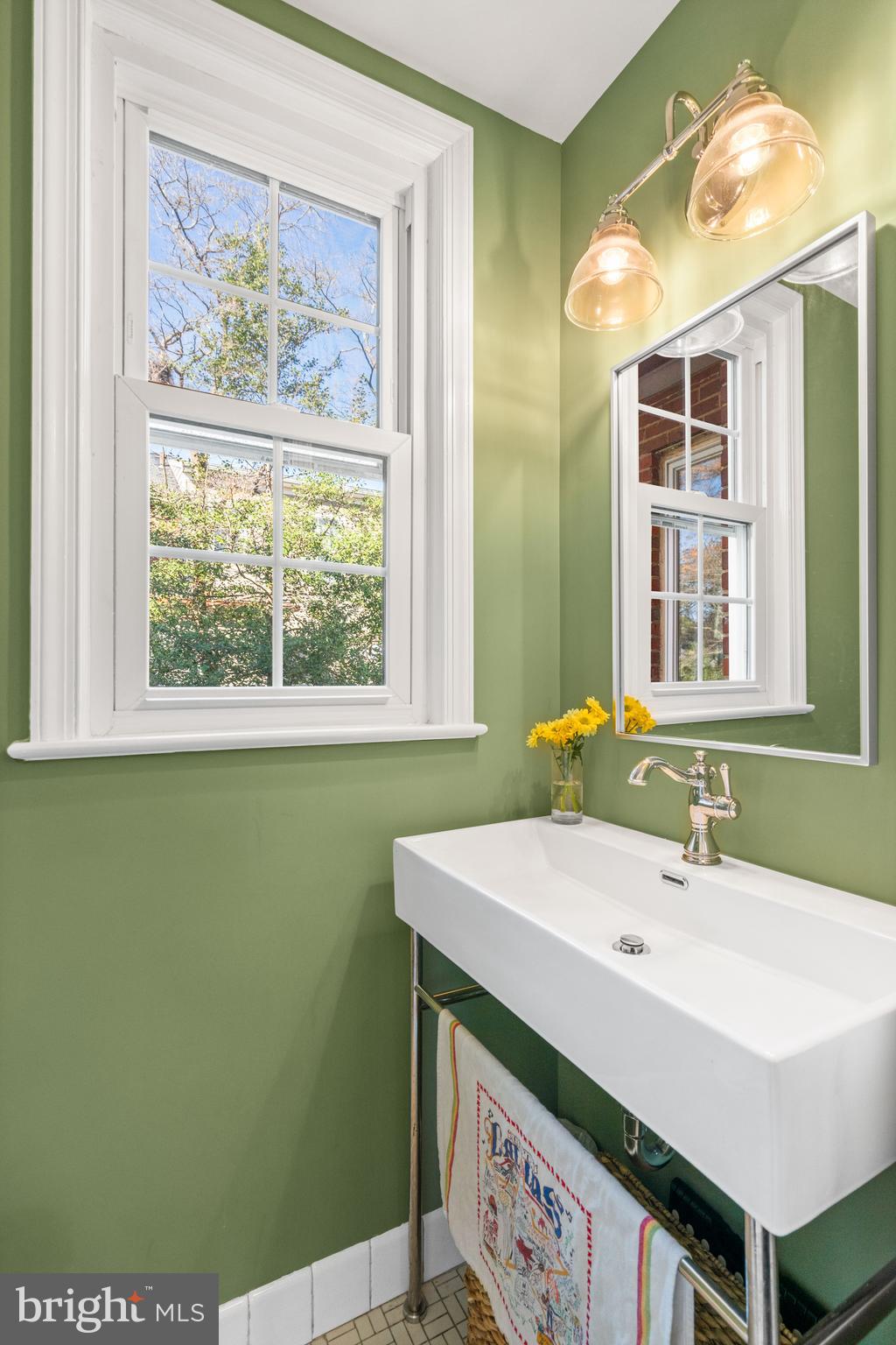 YORKTOWN VILLAGE - Residential