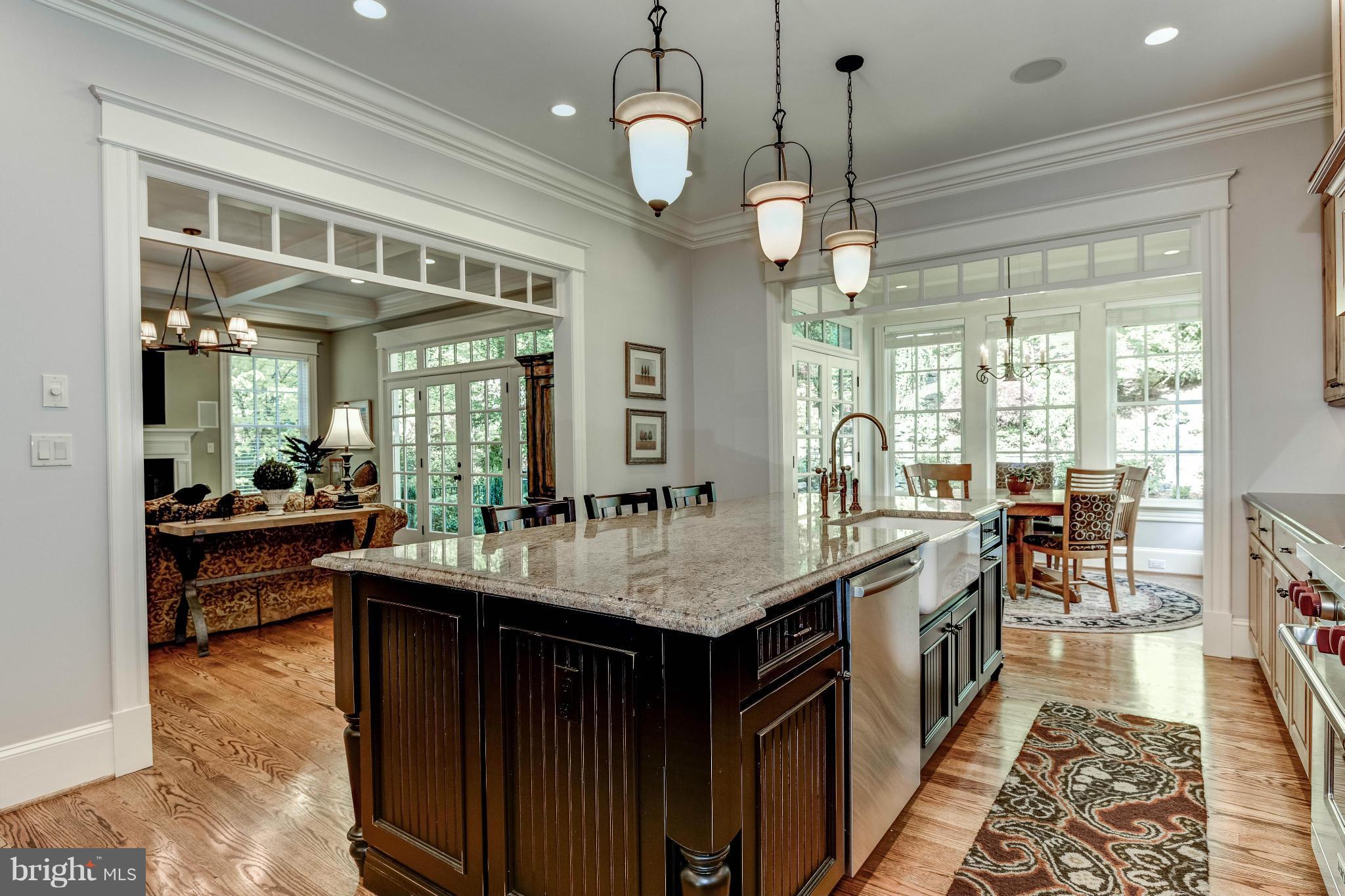 LEE HEIGHTS - Residential