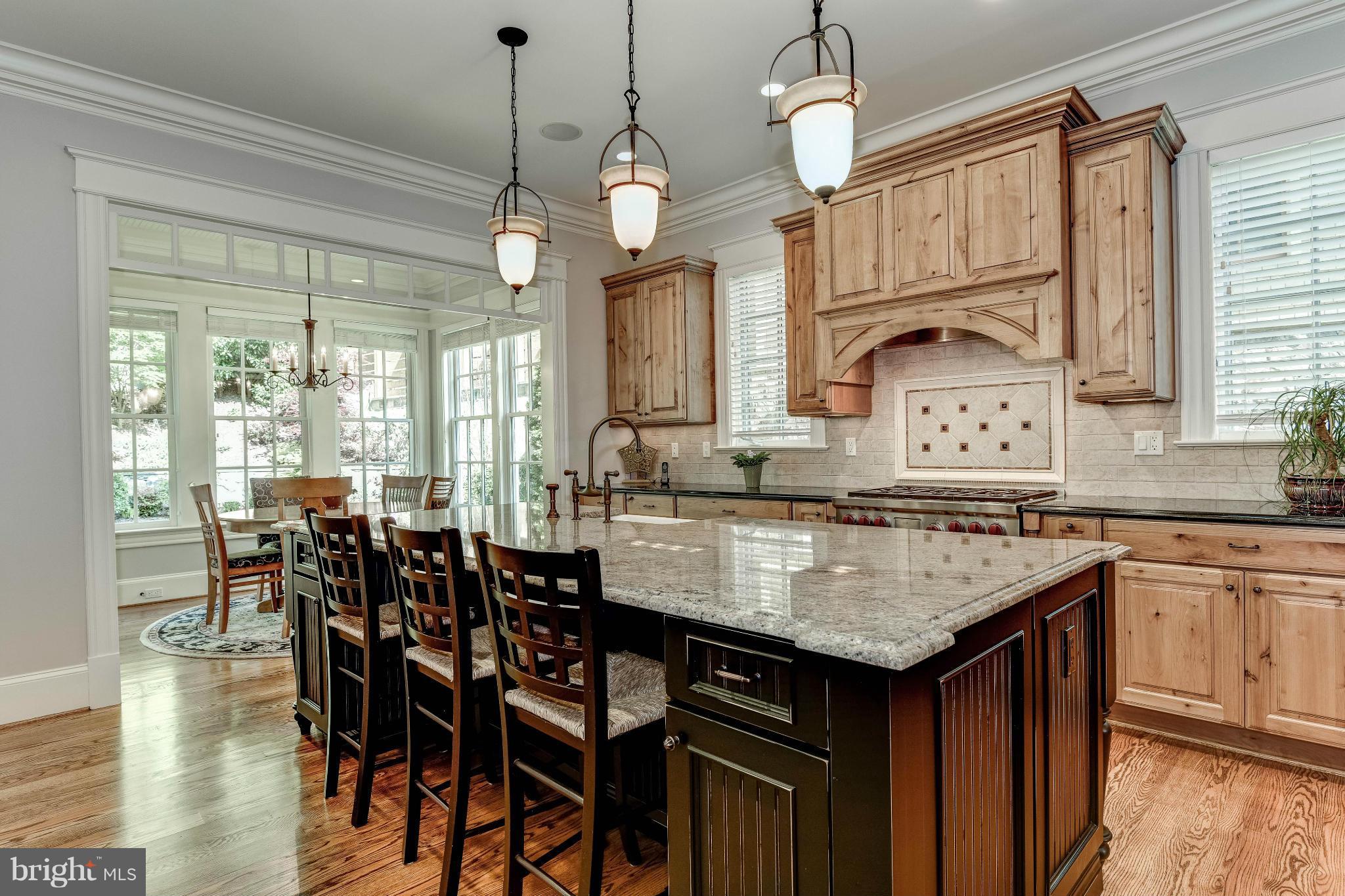 LEE HEIGHTS - Residential