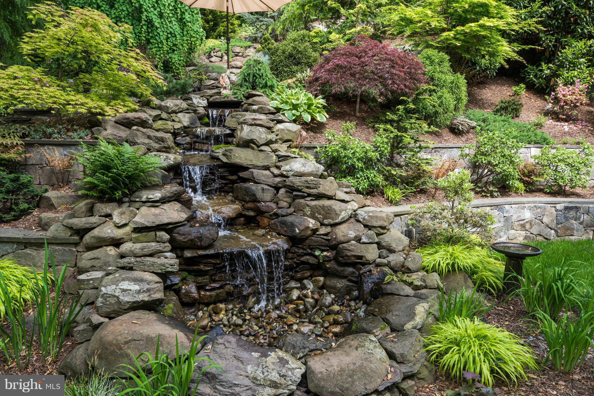 LEE HEIGHTS - Residential