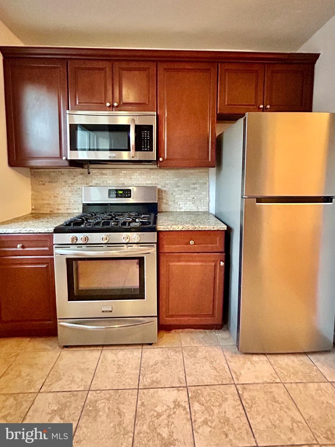 MAYFAIR - Residential