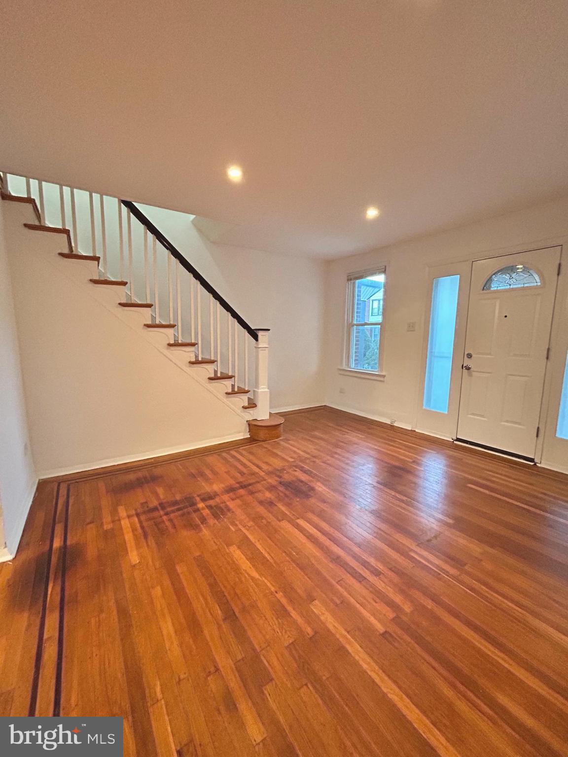 MAYFAIR - Residential