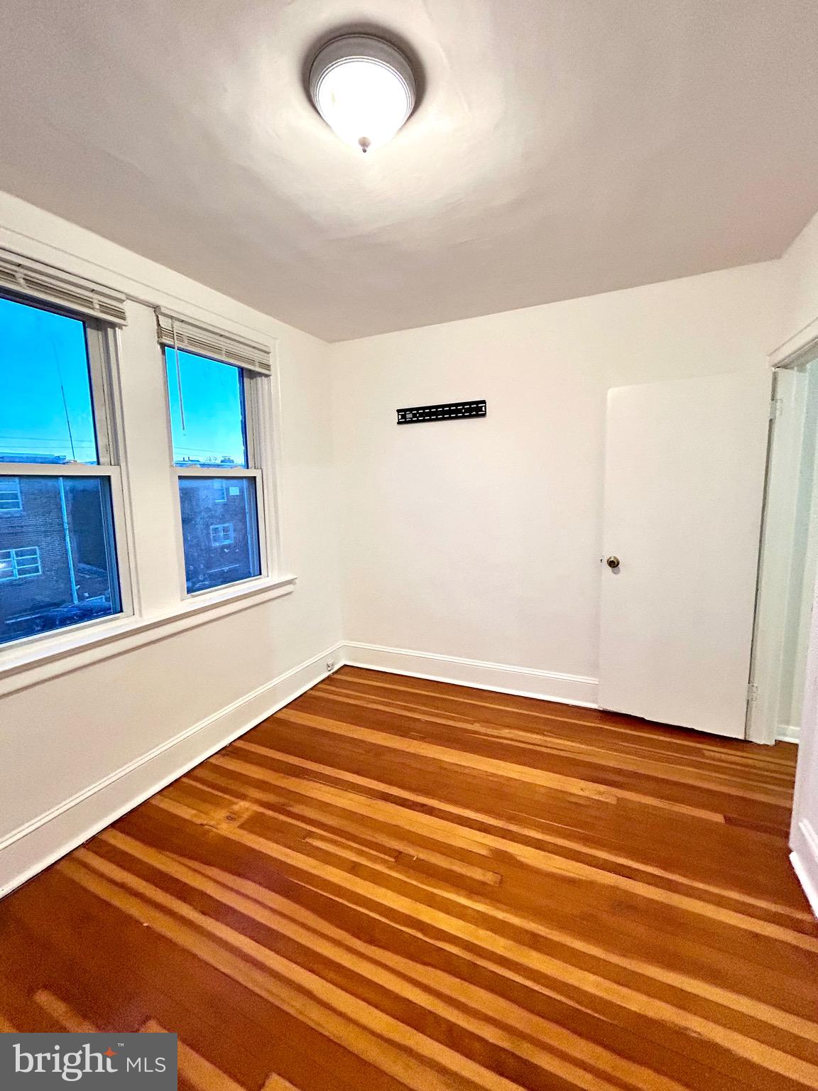 MAYFAIR - Residential