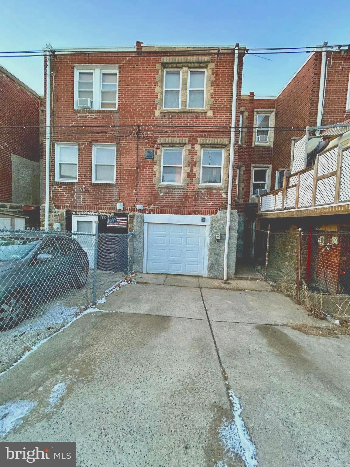 MAYFAIR - Residential