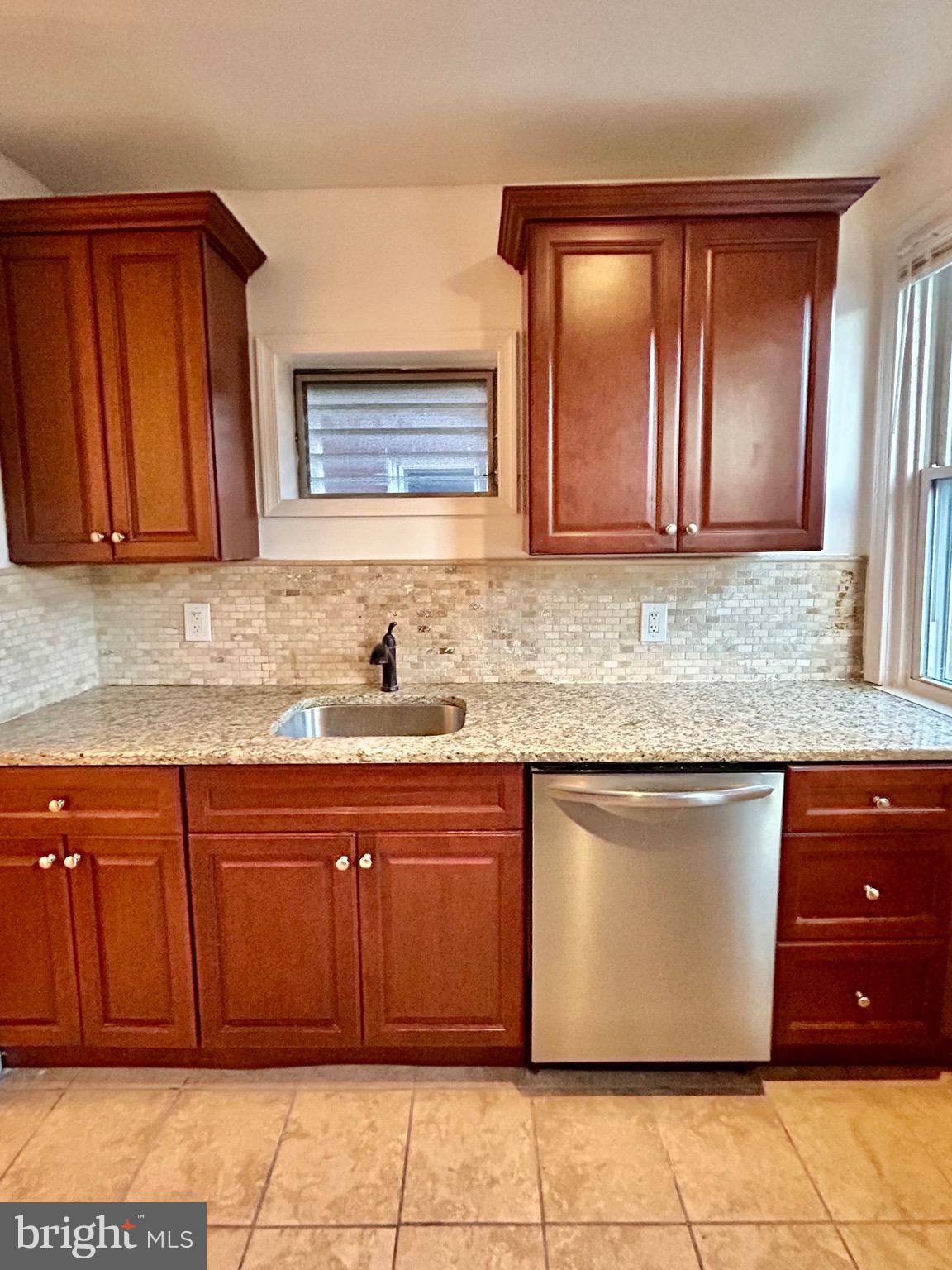 MAYFAIR - Residential