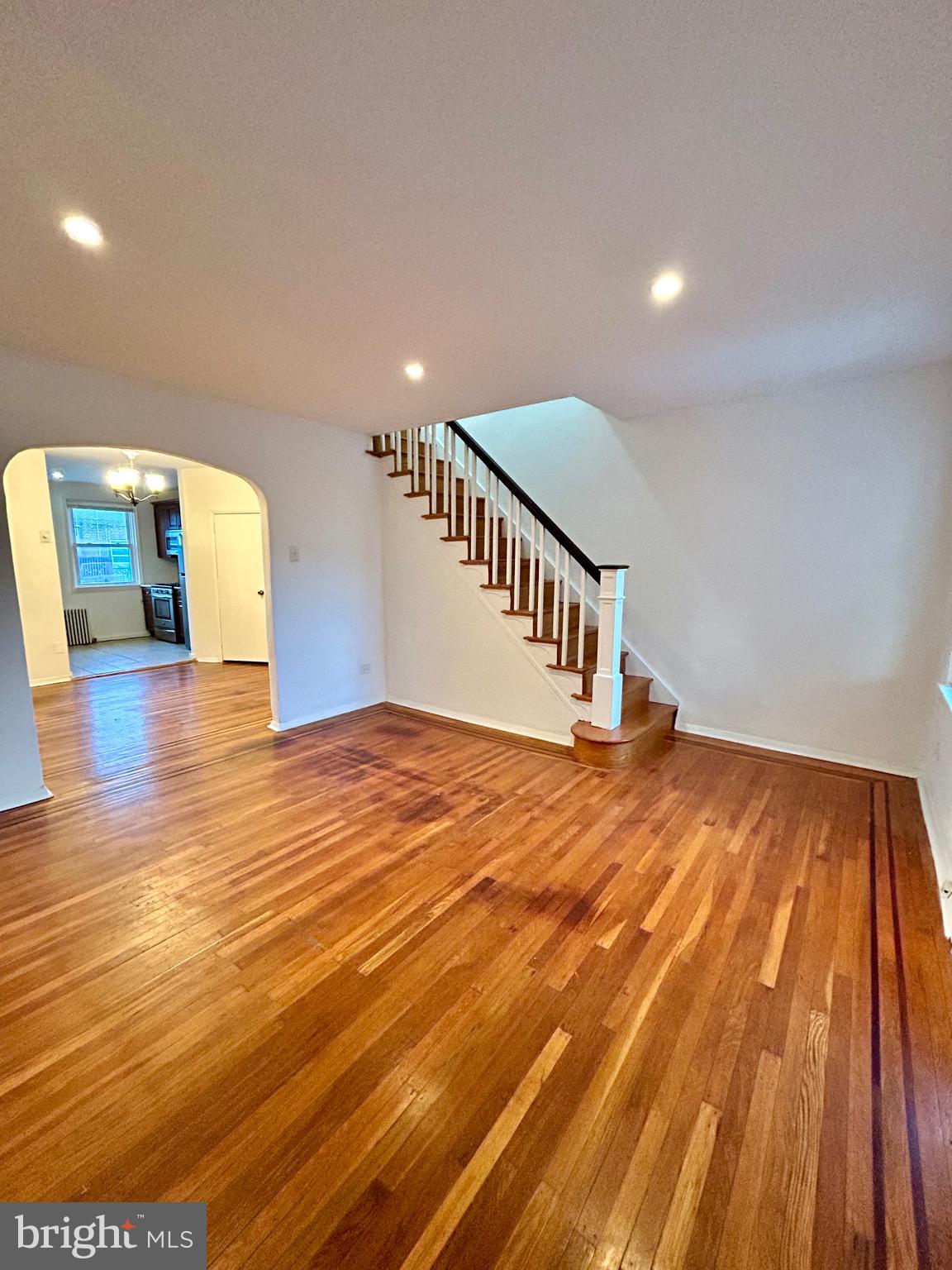 MAYFAIR - Residential