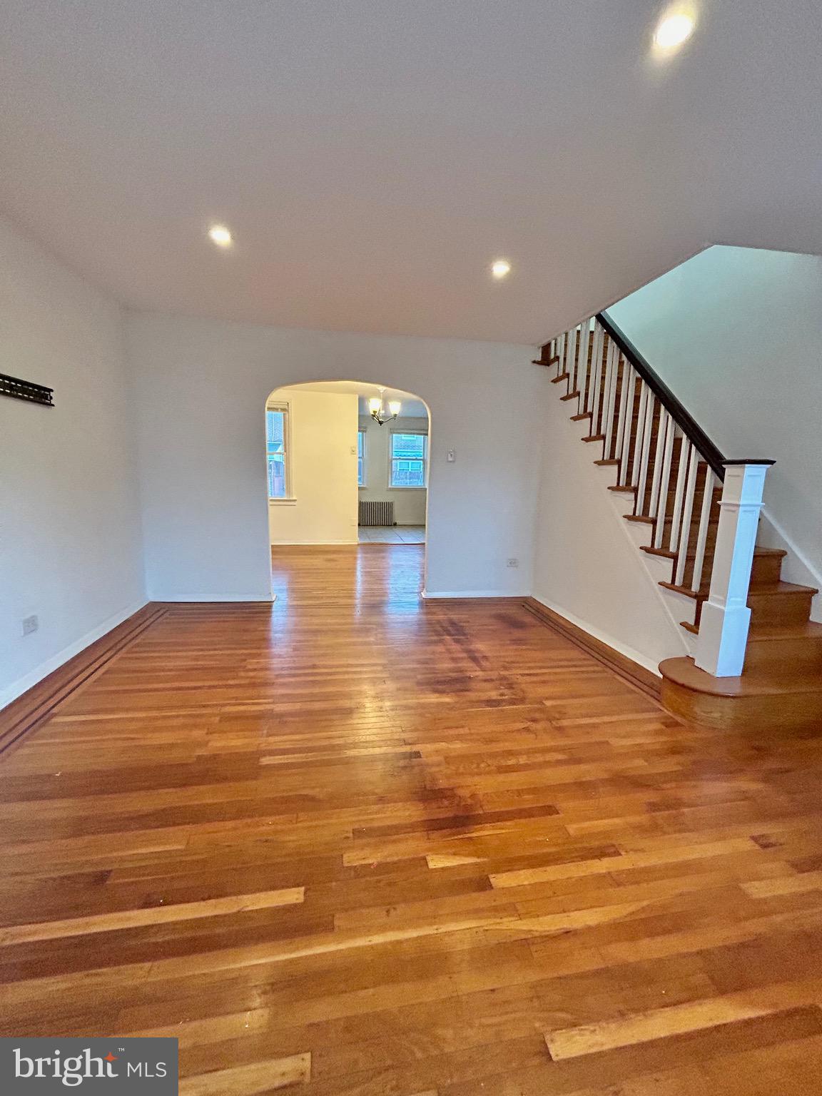 7137 GILLESPIE STREET