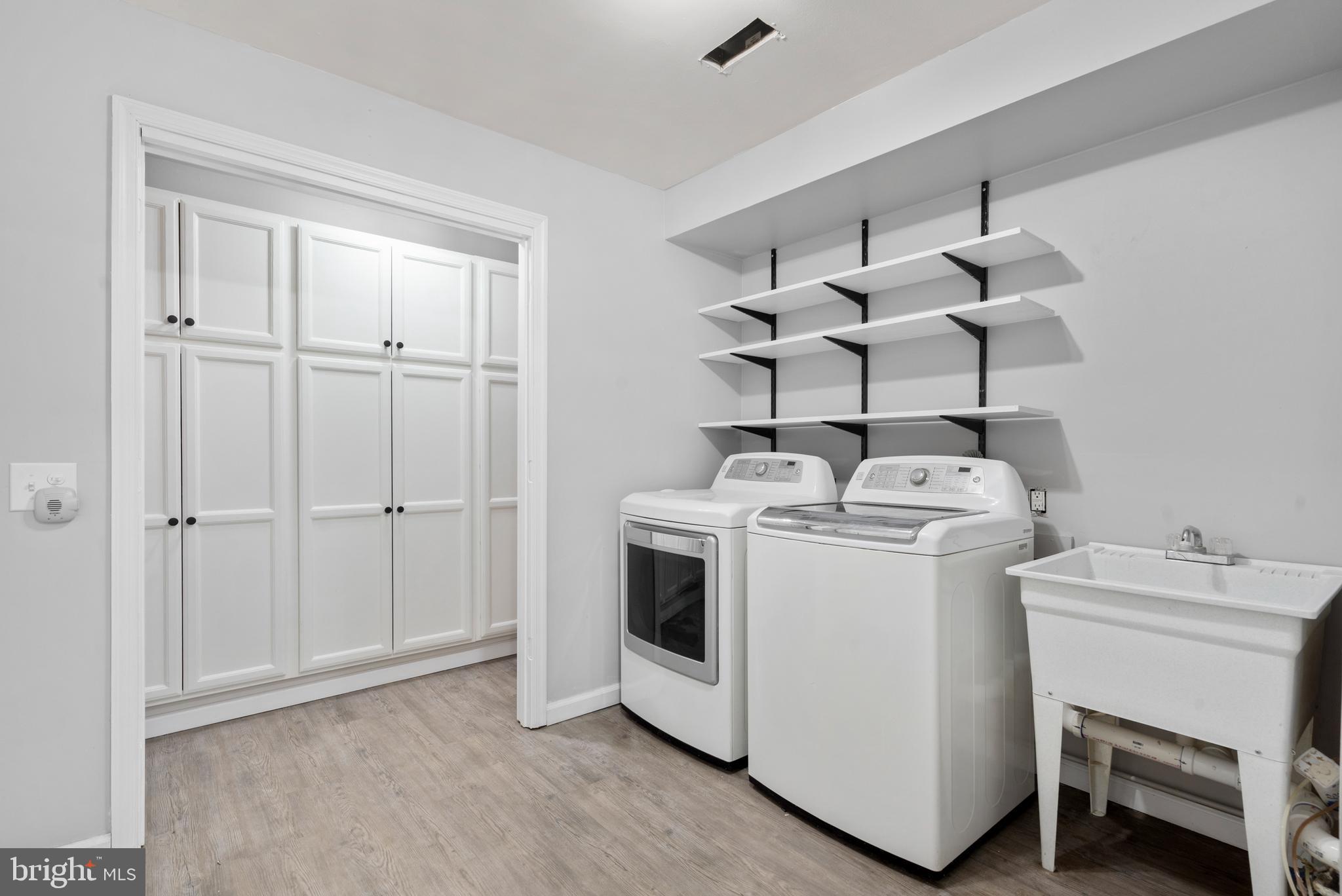 FAIRLESS HILLS - Residential