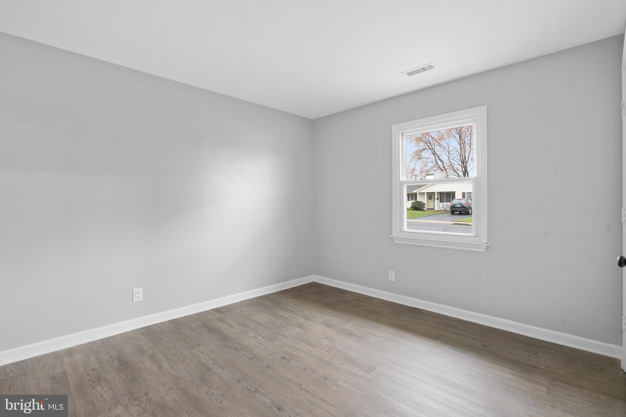 FAIRLESS HILLS - Residential