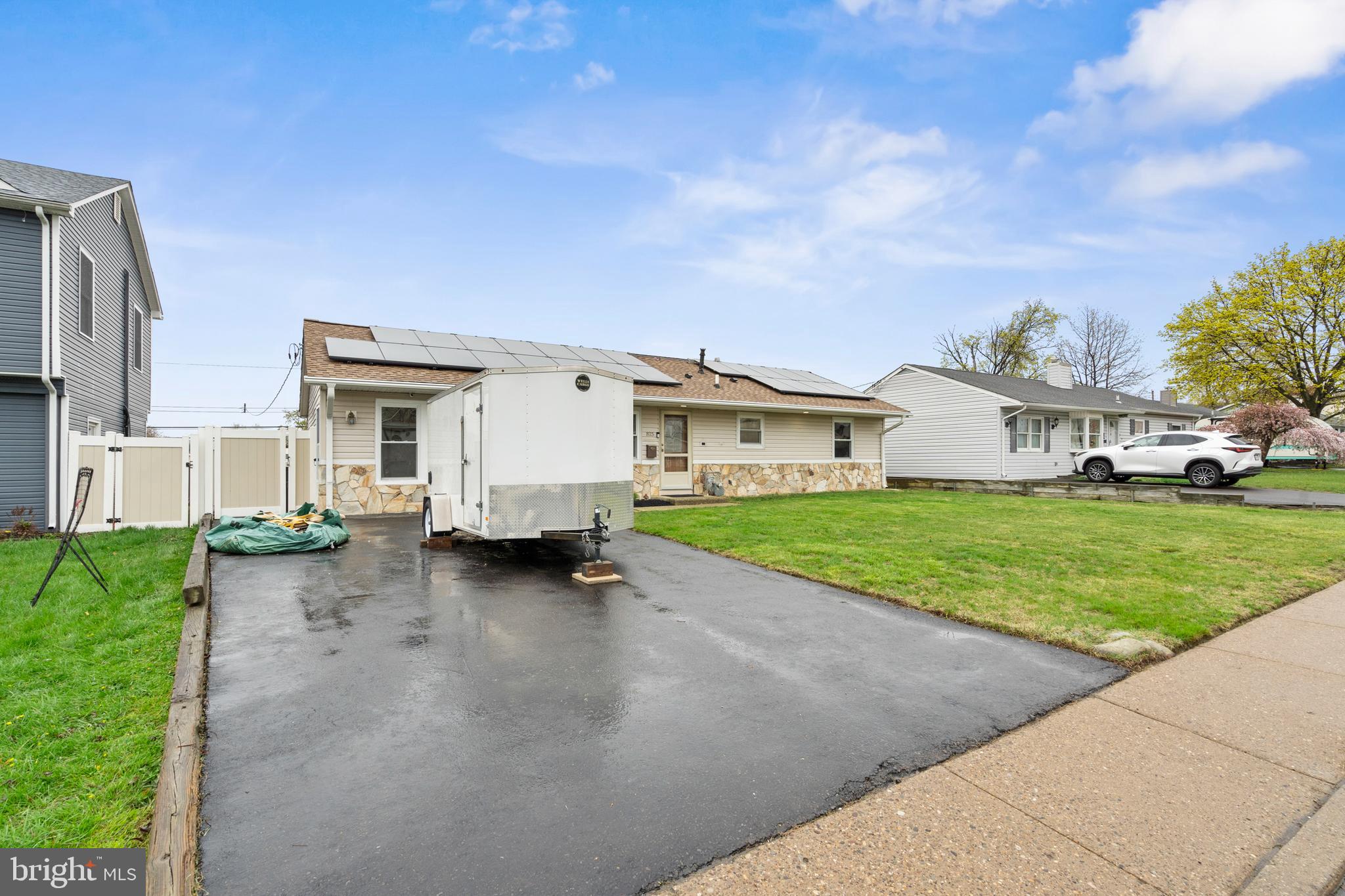 FAIRLESS HILLS - Residential