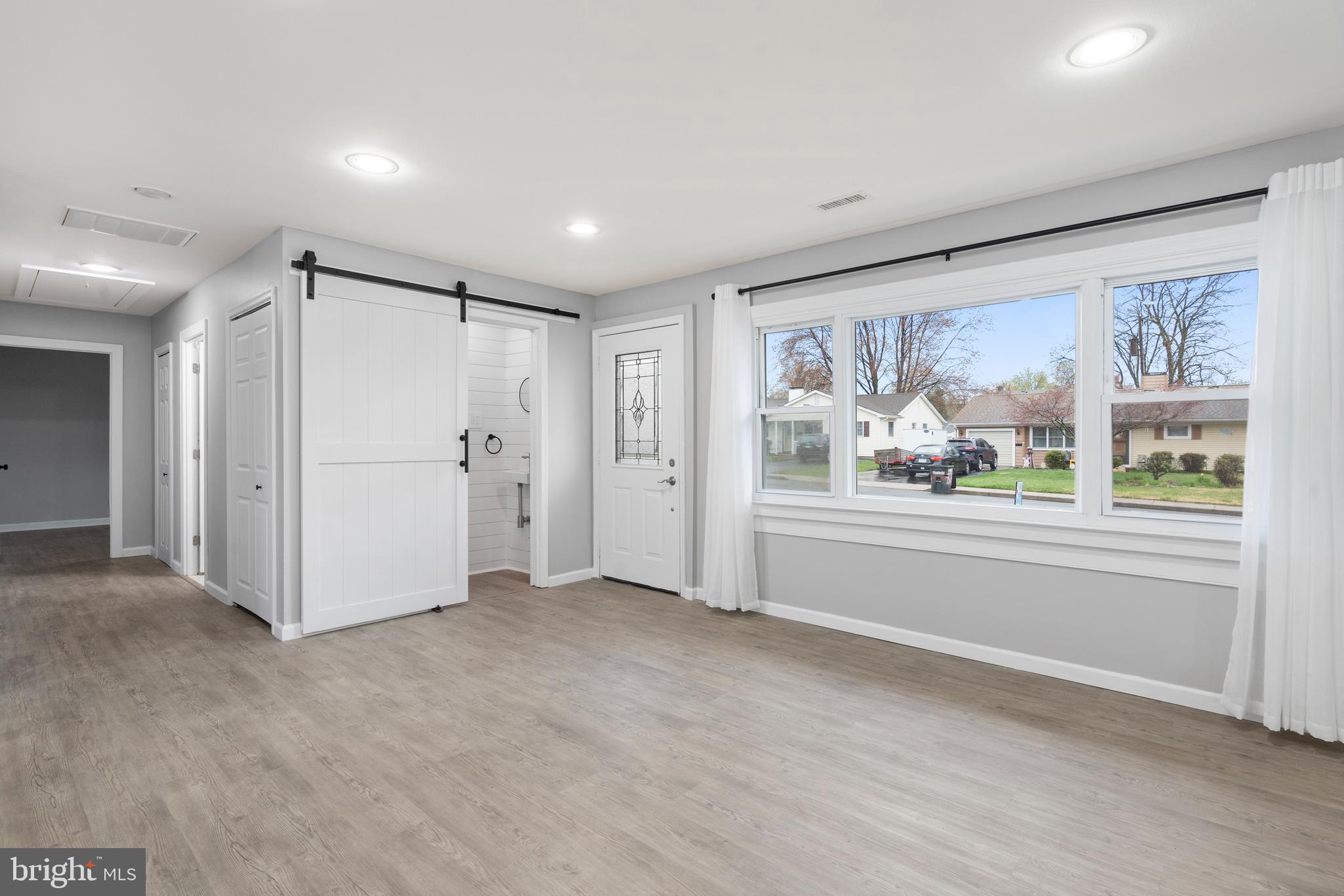 FAIRLESS HILLS - Residential