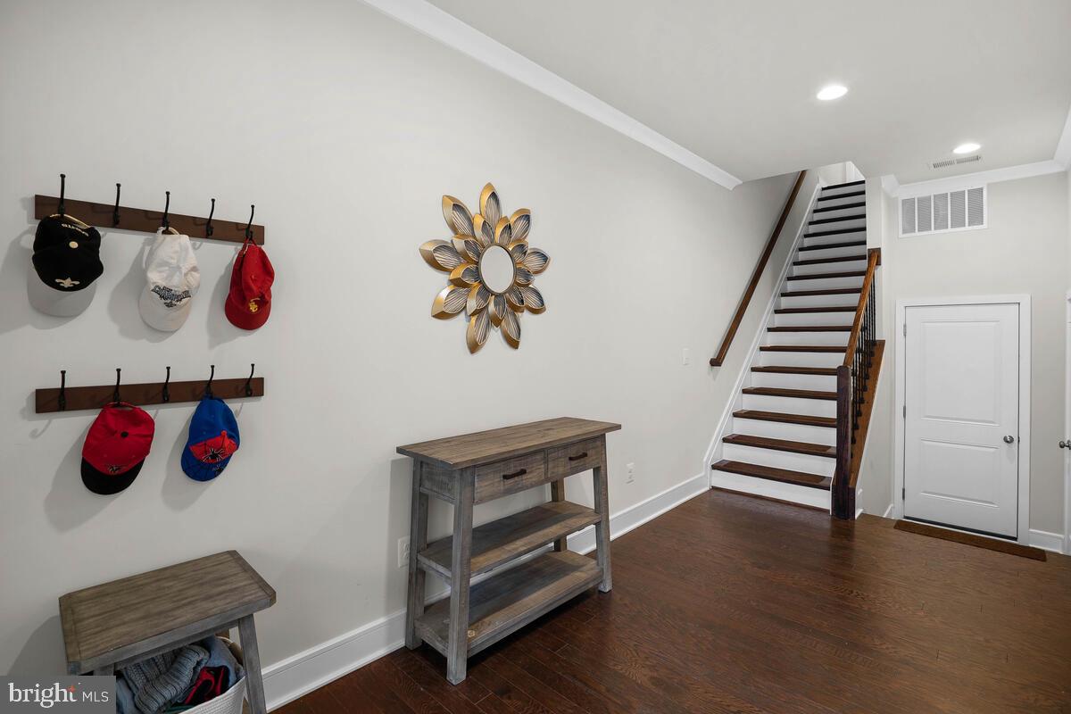 BRAMBLETON TOWN CENTER - Residential