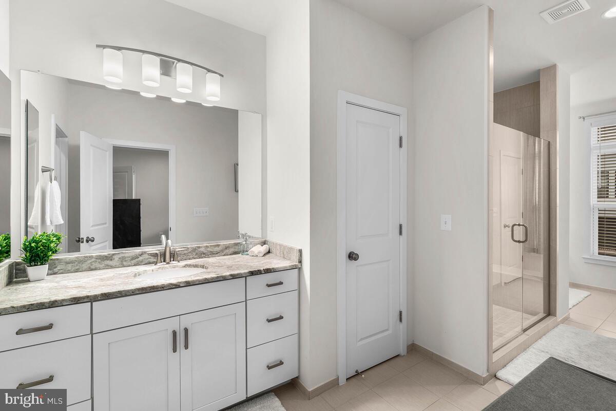 BRAMBLETON TOWN CENTER - Residential