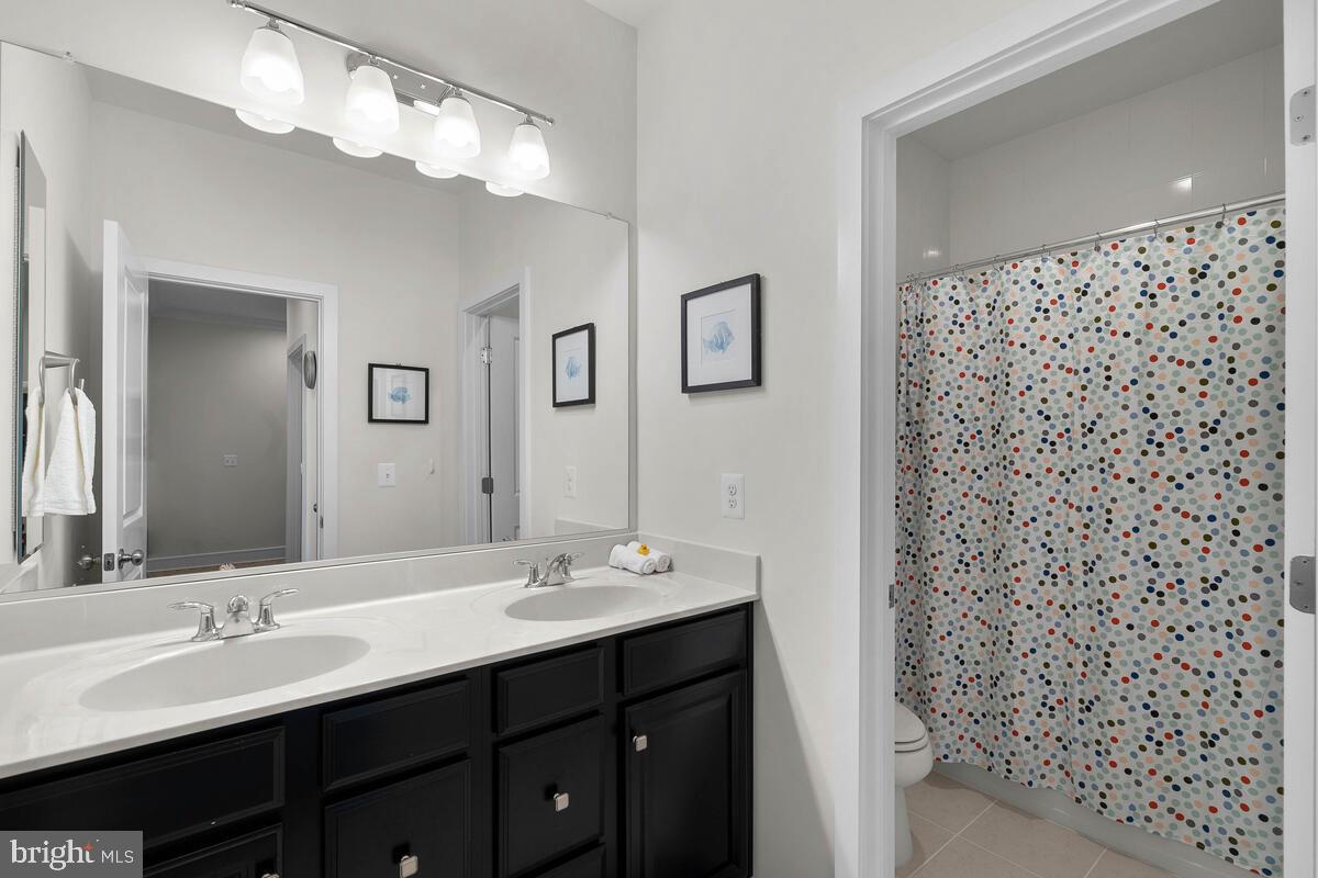 BRAMBLETON TOWN CENTER - Residential