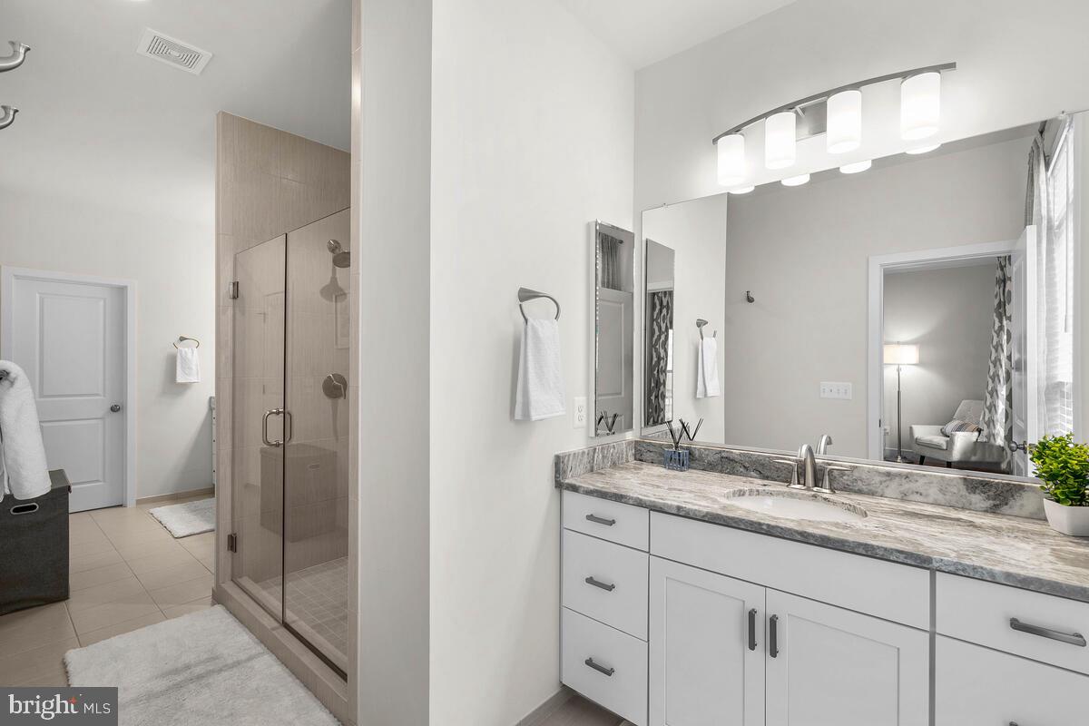 BRAMBLETON TOWN CENTER - Residential