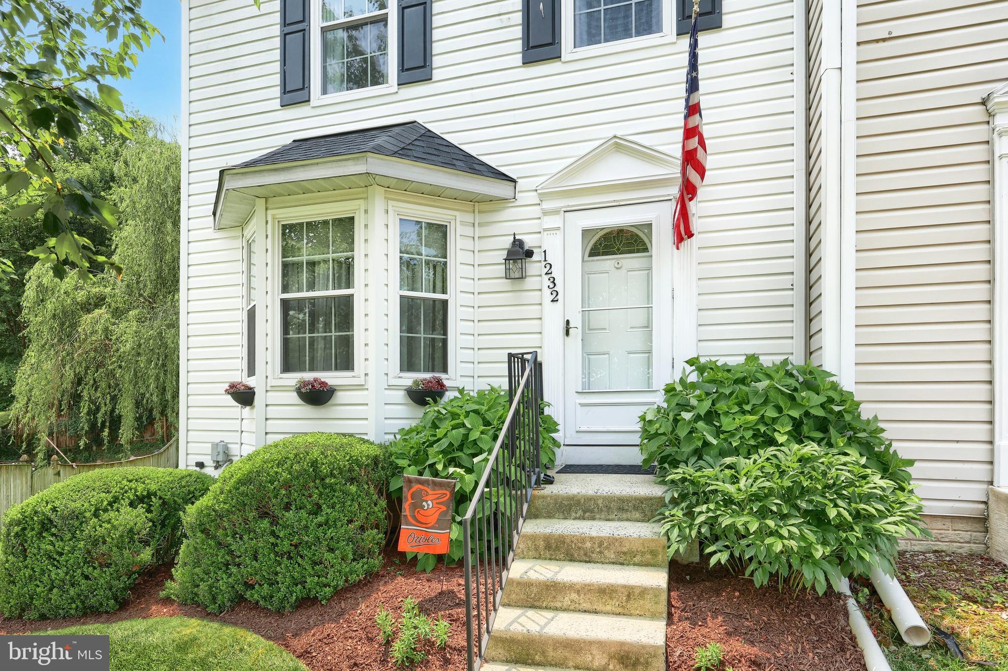 1232 SPLASHING BROOK DRIVE