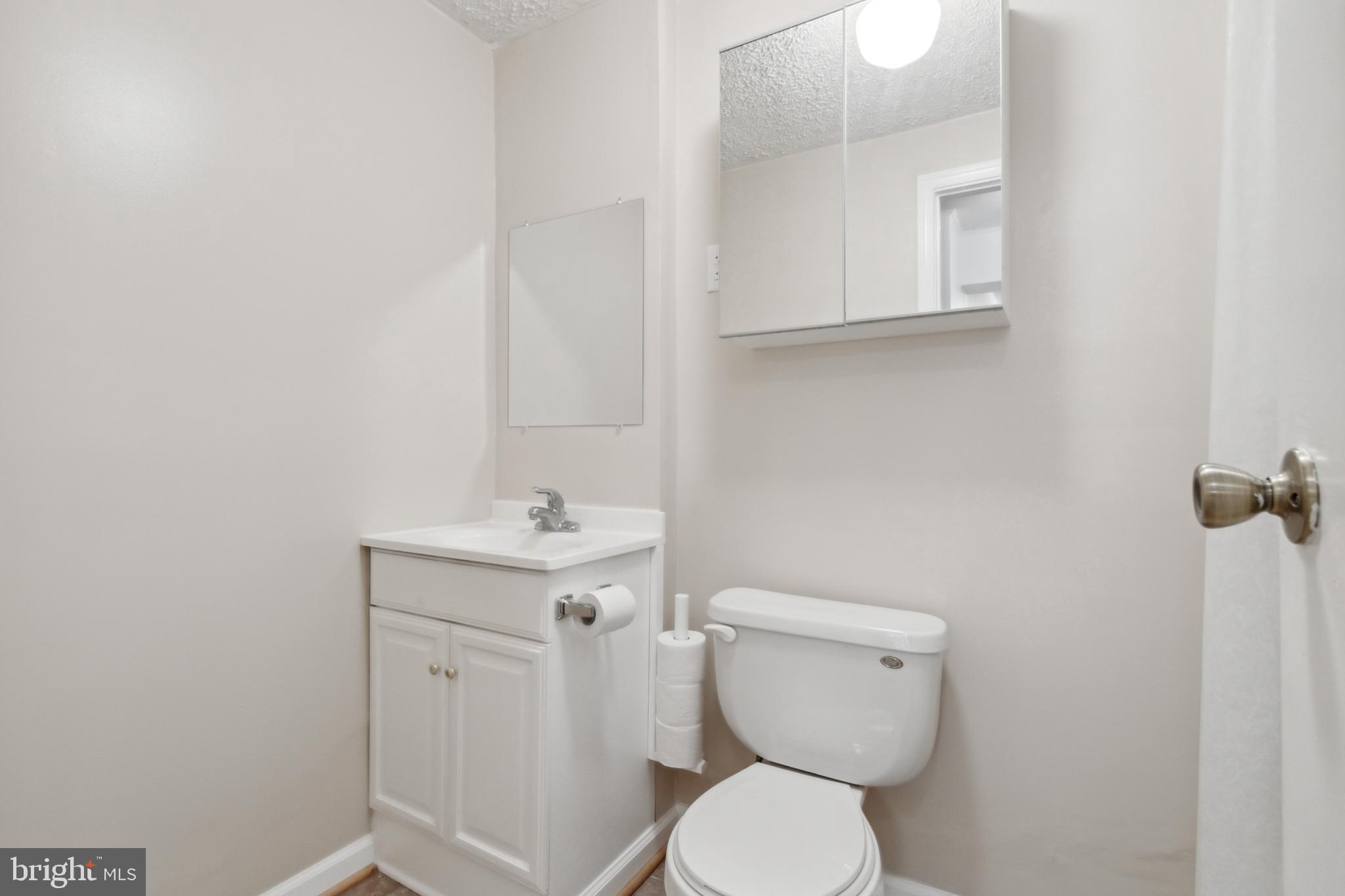 MONTCLAIR - Residential Lease