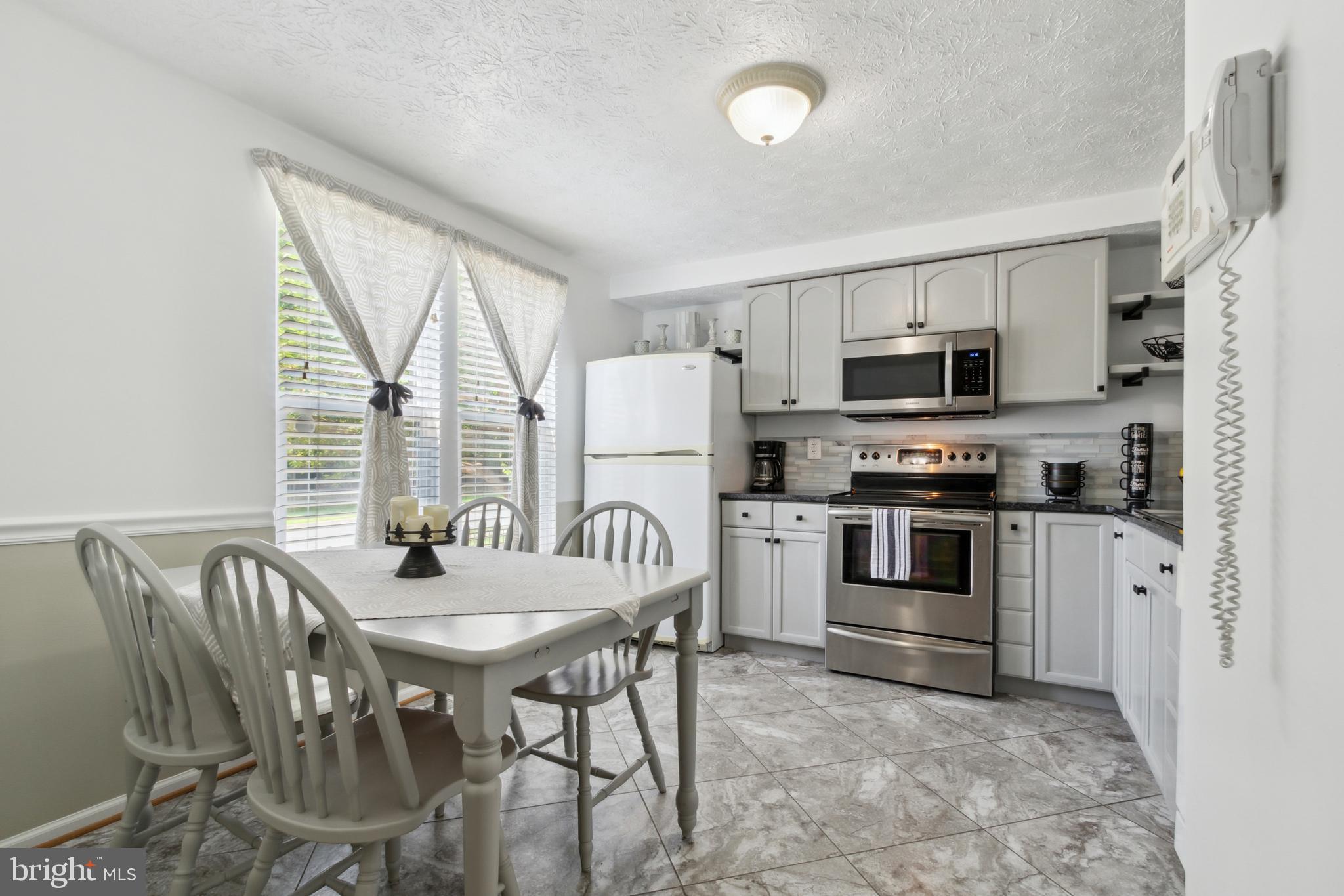 MONTCLAIR - Residential Lease