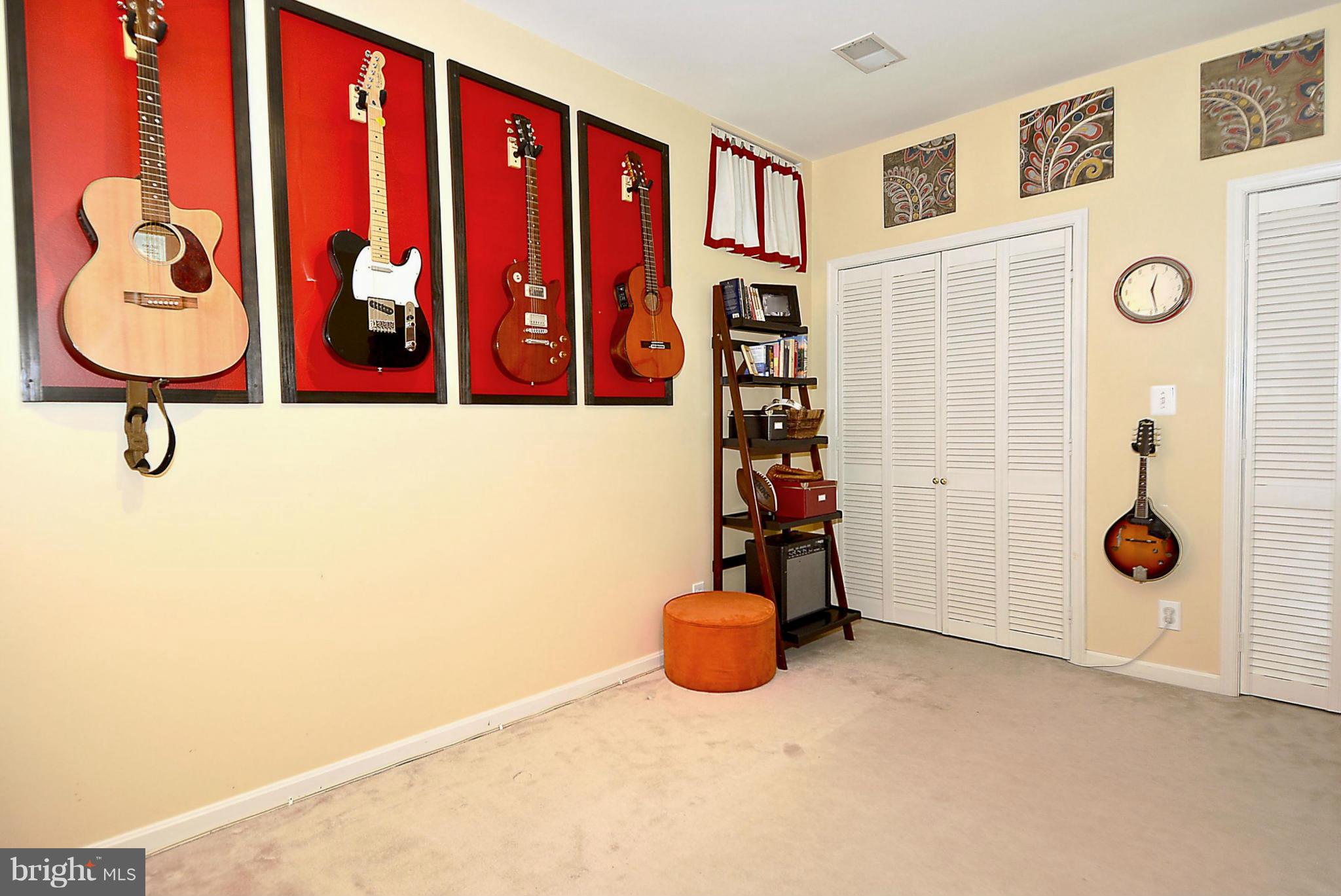 GREEN TRAILS - Residential