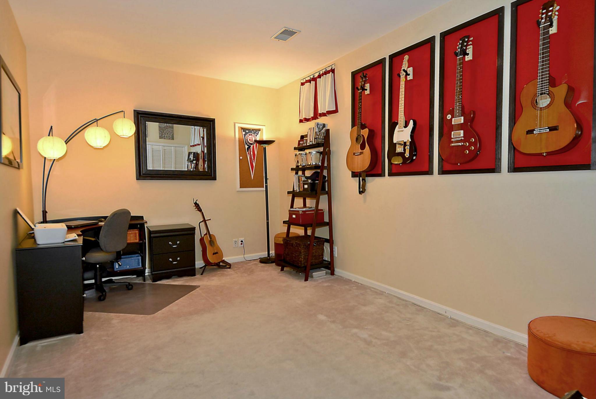 GREEN TRAILS - Residential