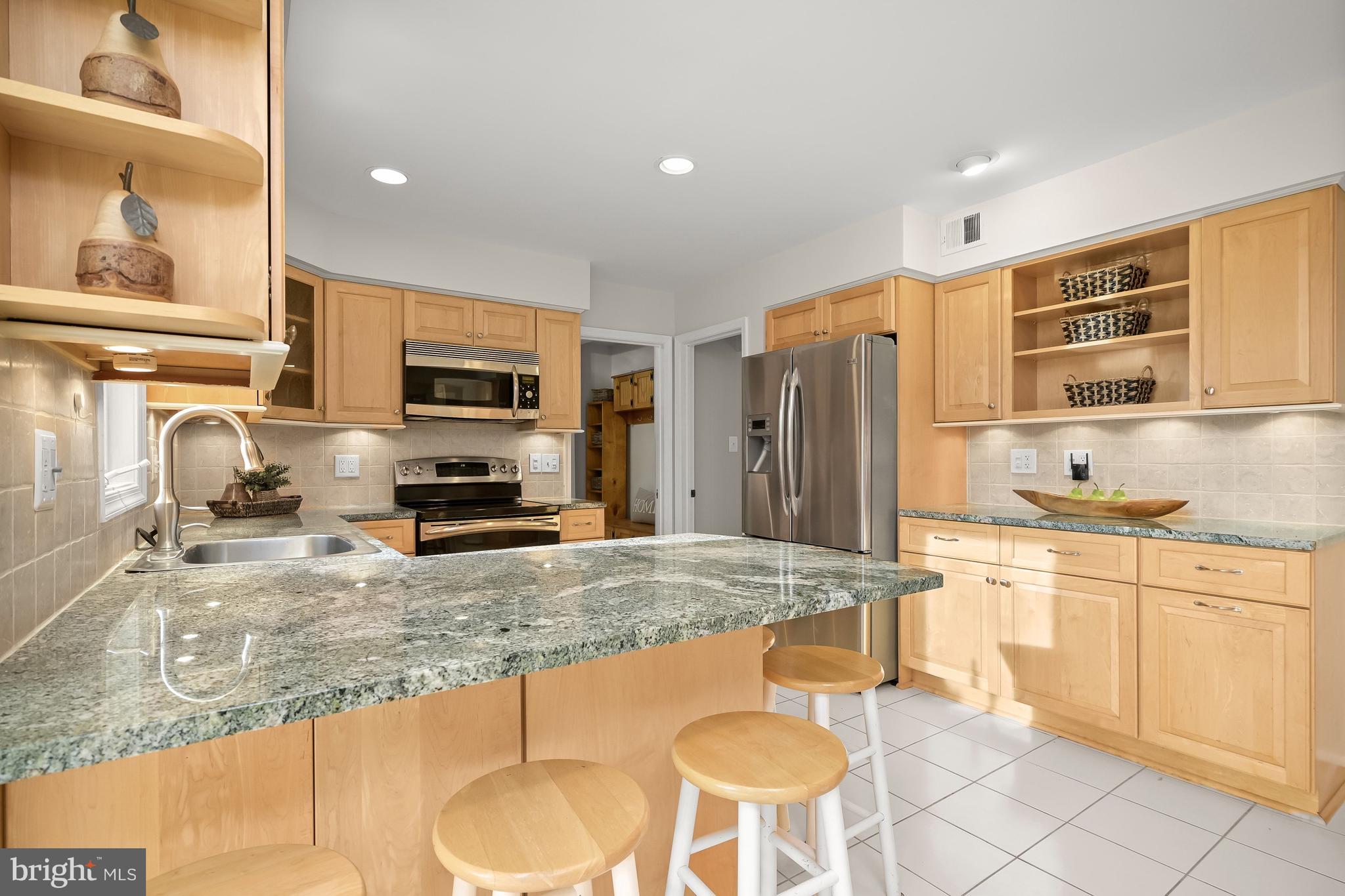 LAKE NORMANDY ESTATES - Residential