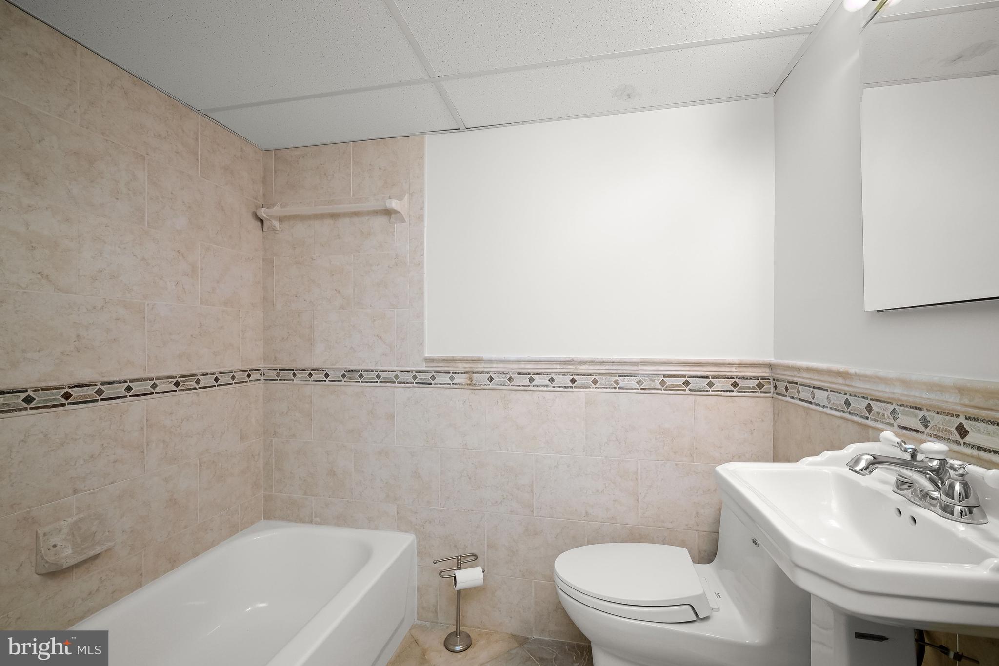 LAKE NORMANDY ESTATES - Residential