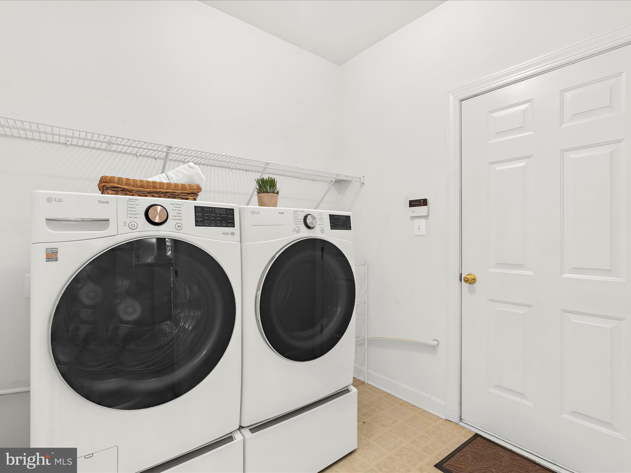 THE HAMLETS AT SOUTH RIVER COLONY - Residential