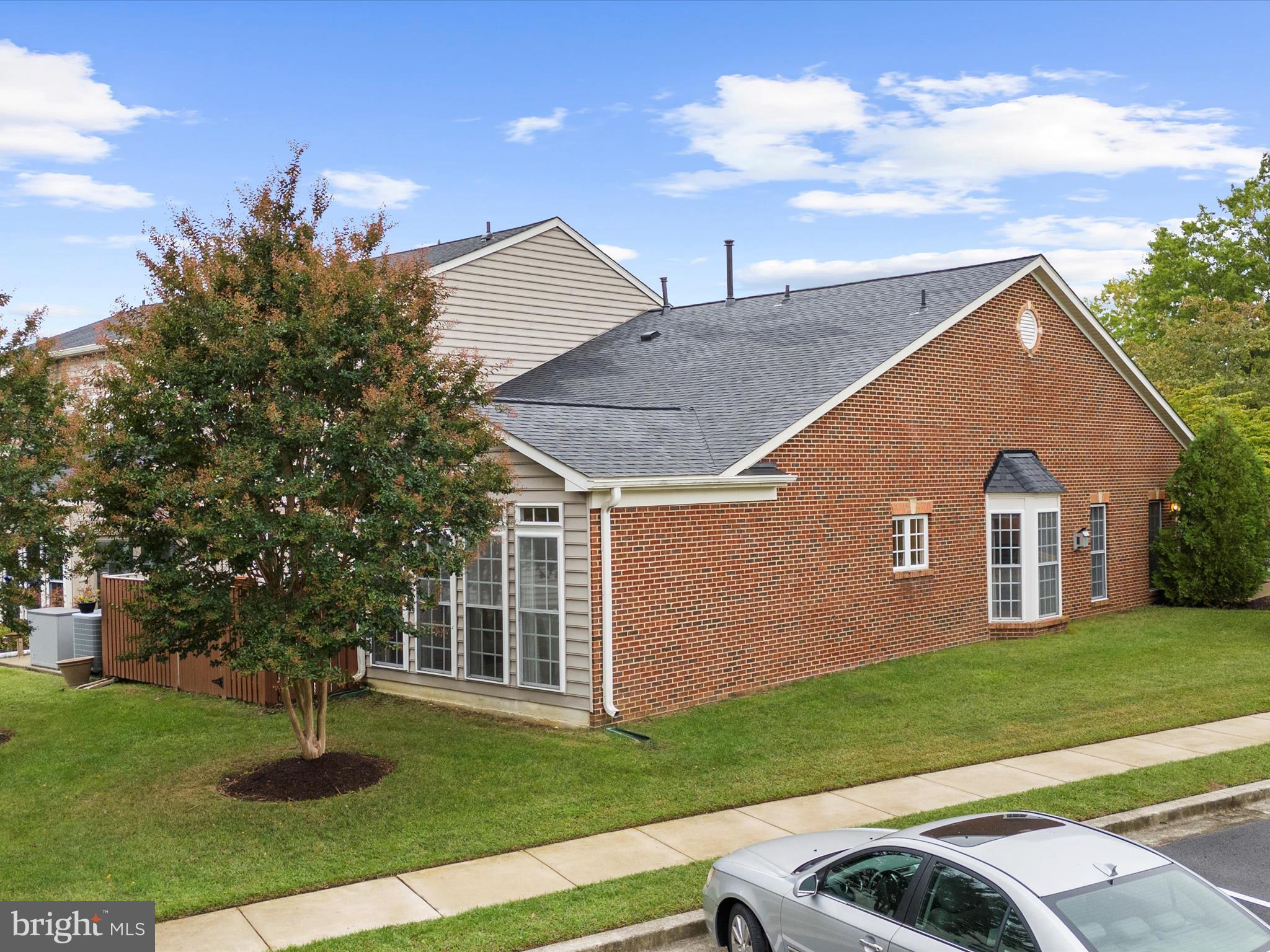 THE HAMLETS AT SOUTH RIVER COLONY - Residential