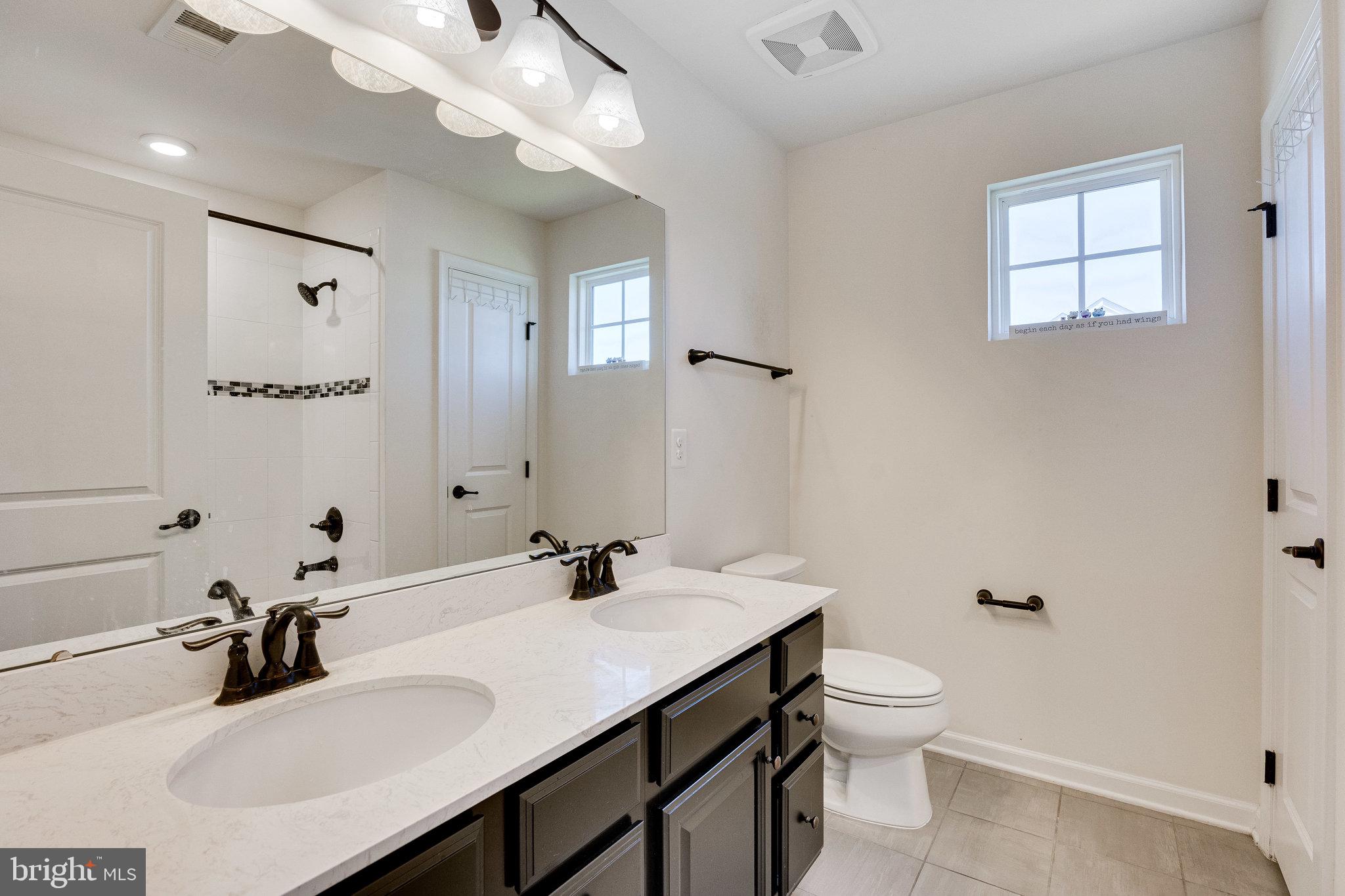 DAWSON'S CORNER - Residential