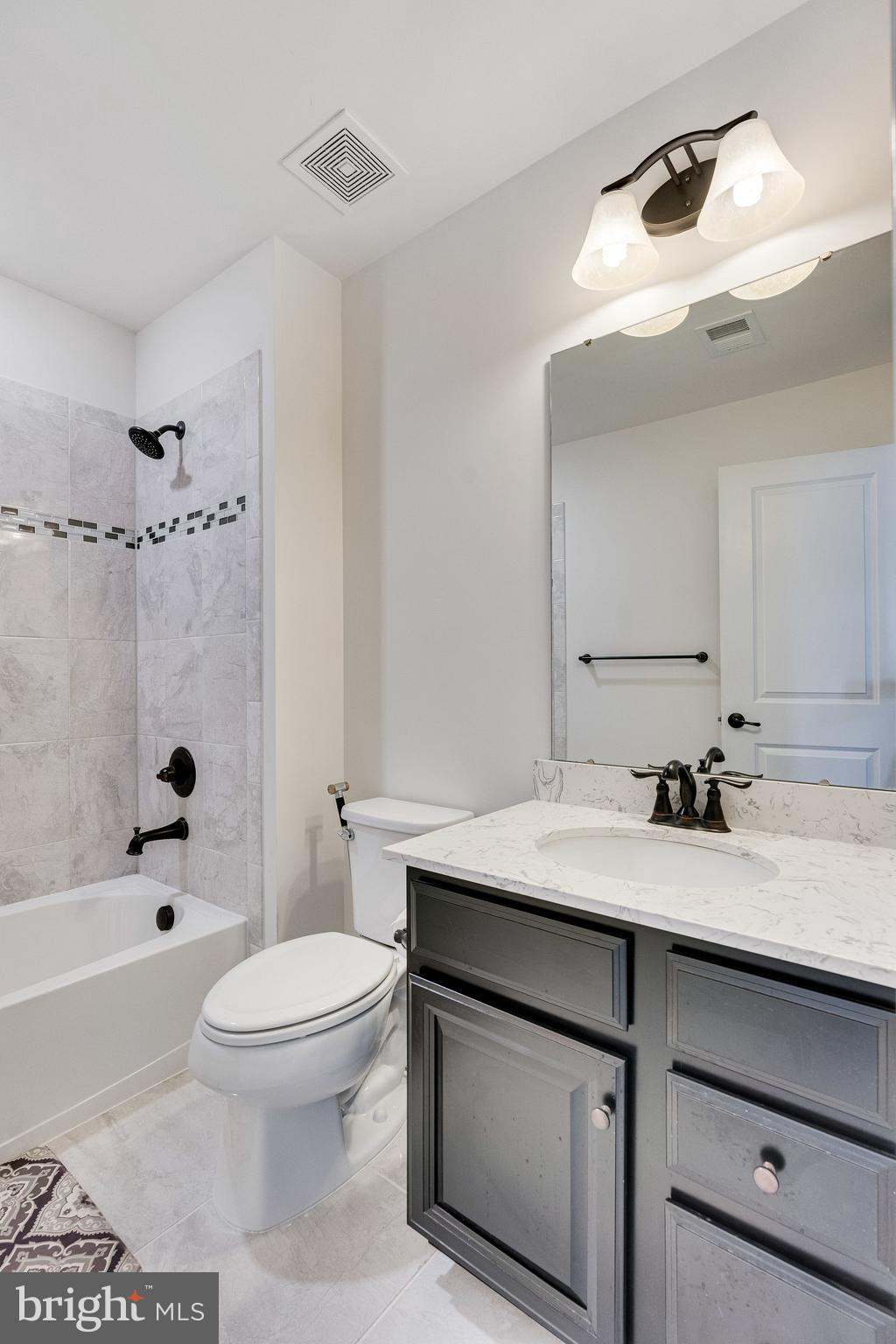 DAWSON'S CORNER - Residential