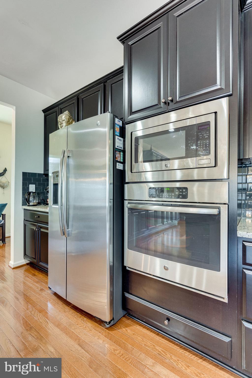 DAWSON'S CORNER - Residential