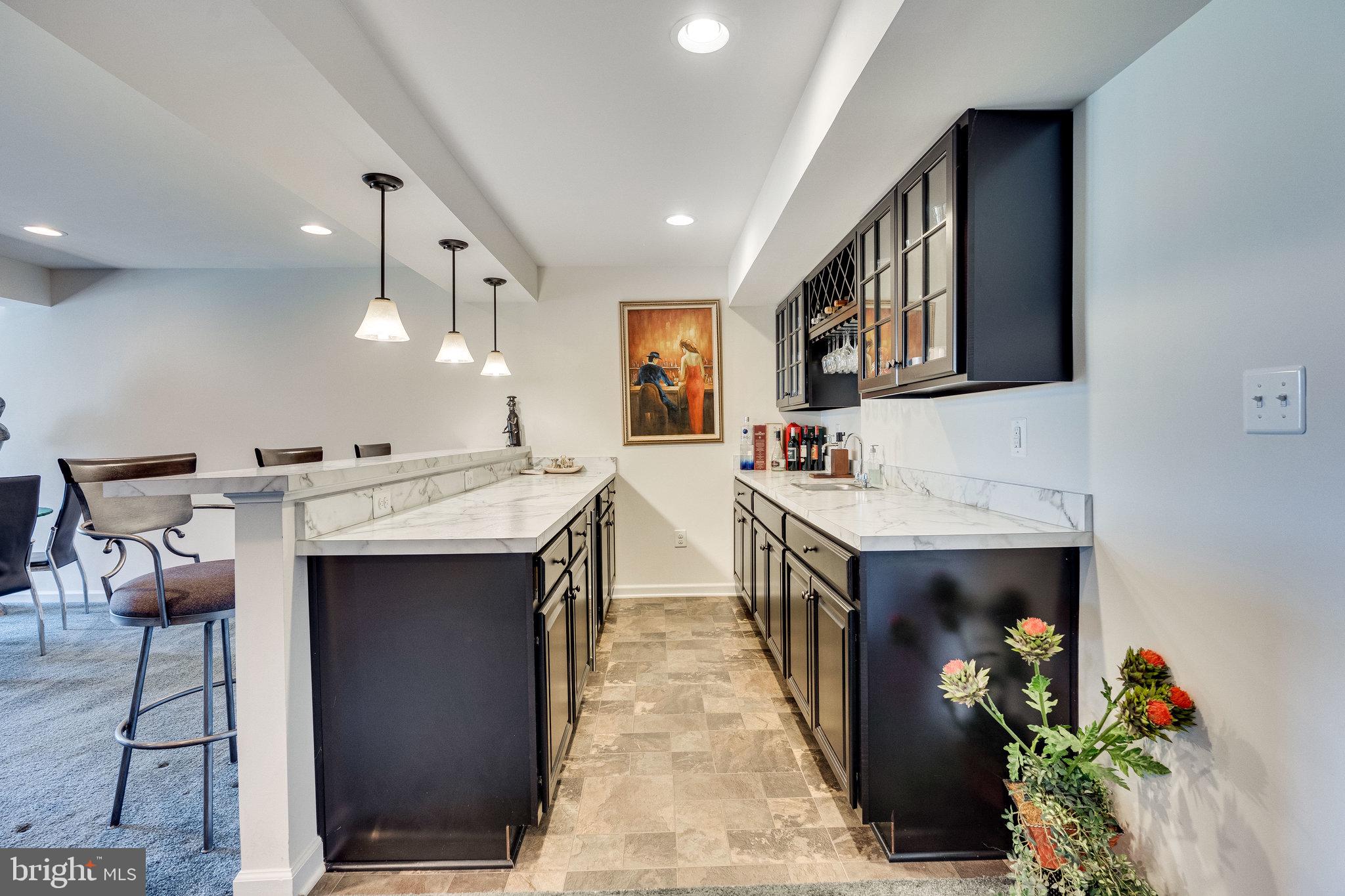 DAWSON'S CORNER - Residential