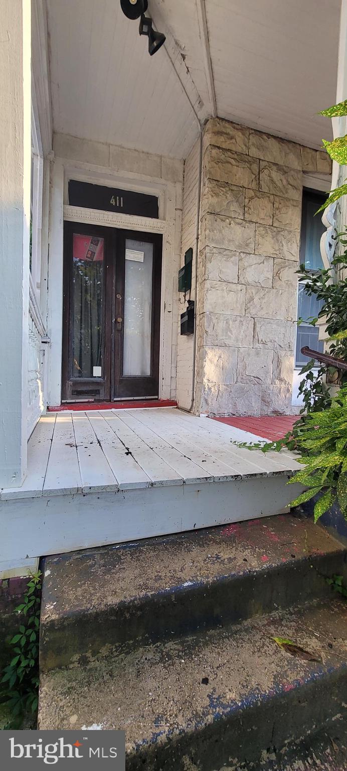 CHARLES VILLAGE - Residential Income