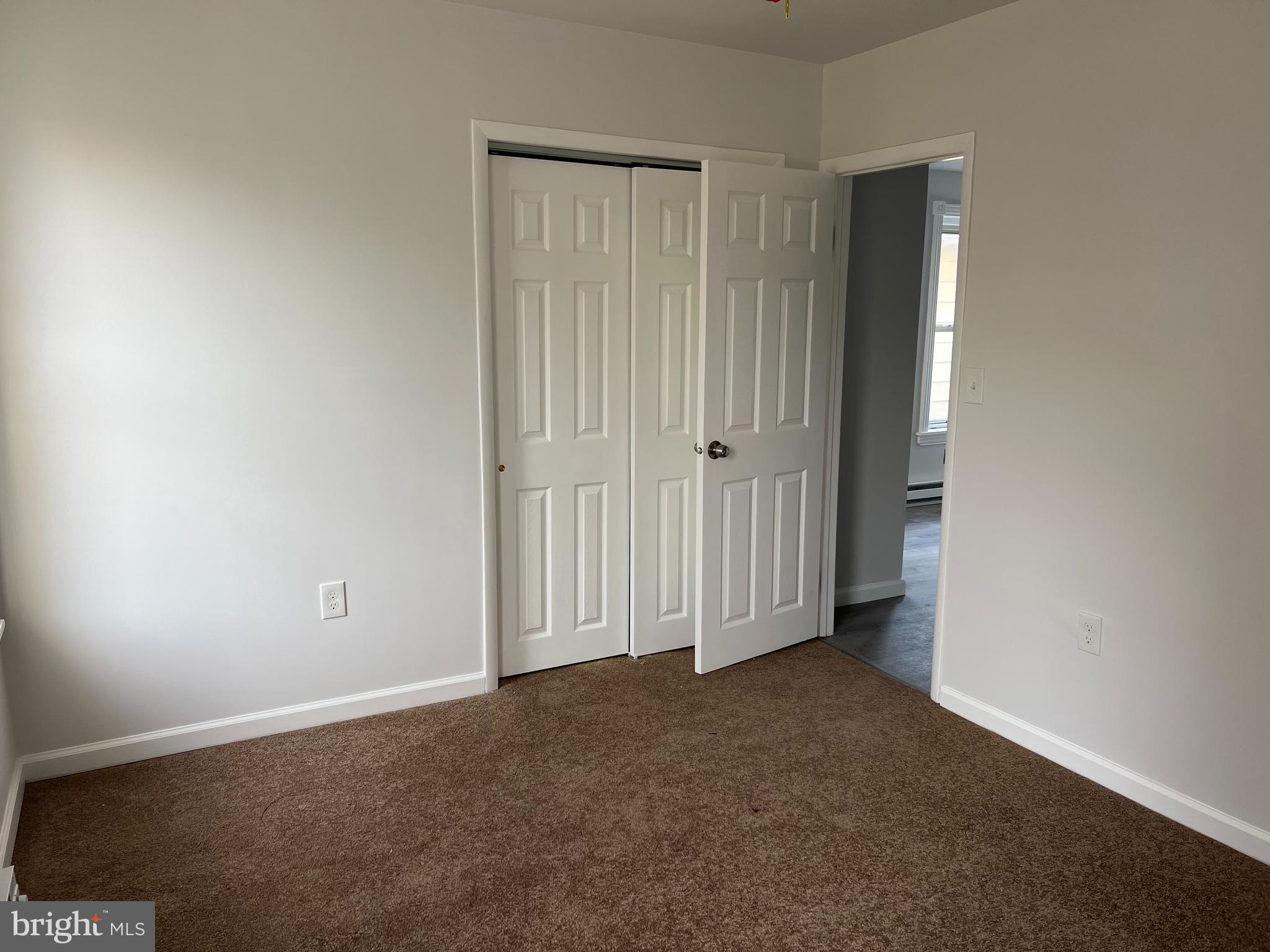 STENNING HILLS - Residential Lease