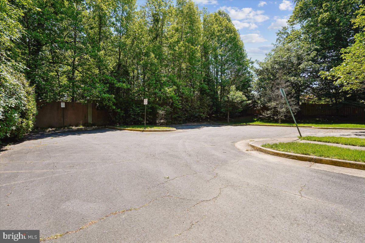 SANDBURG PARK - Residential