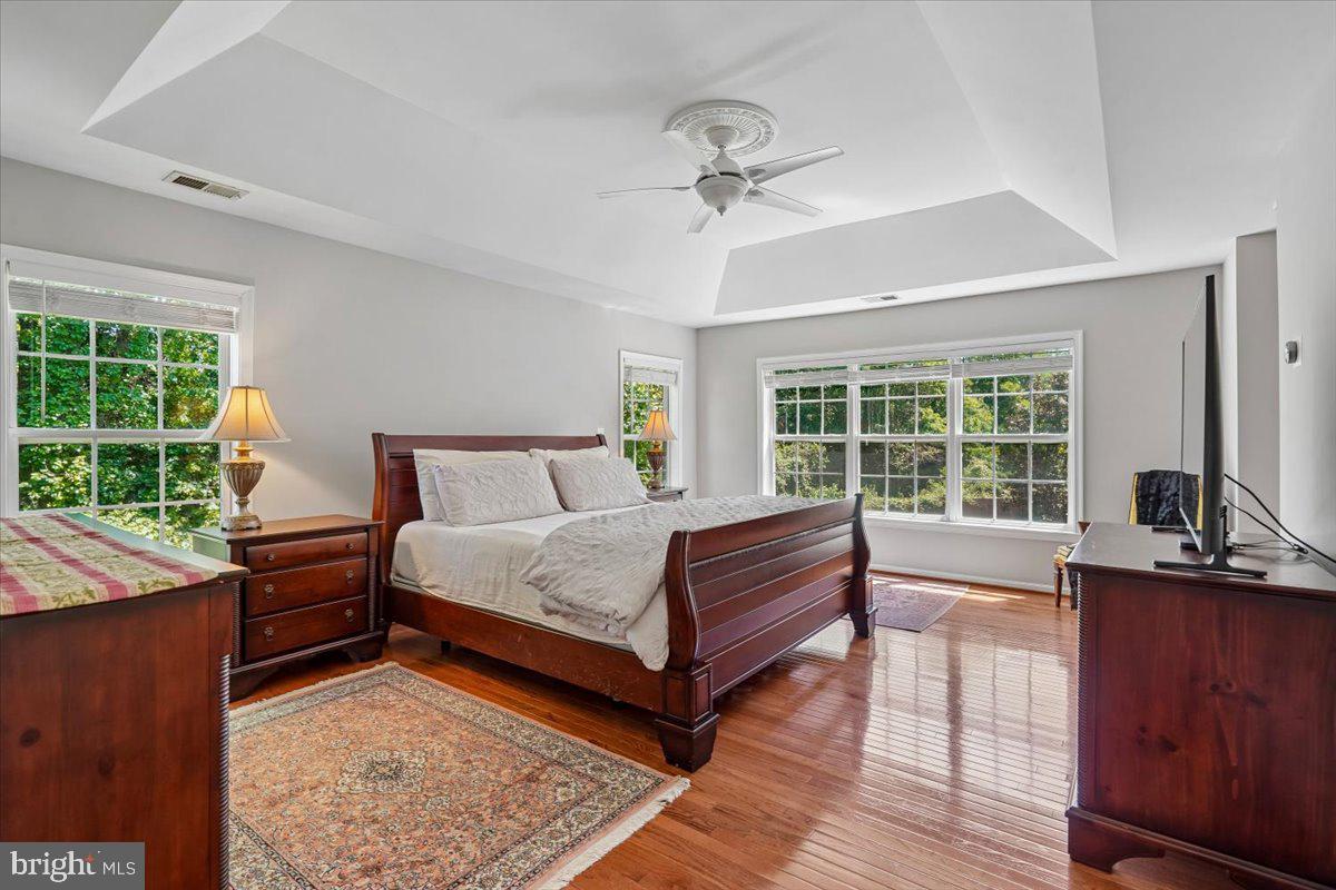 SANDBURG PARK - Residential