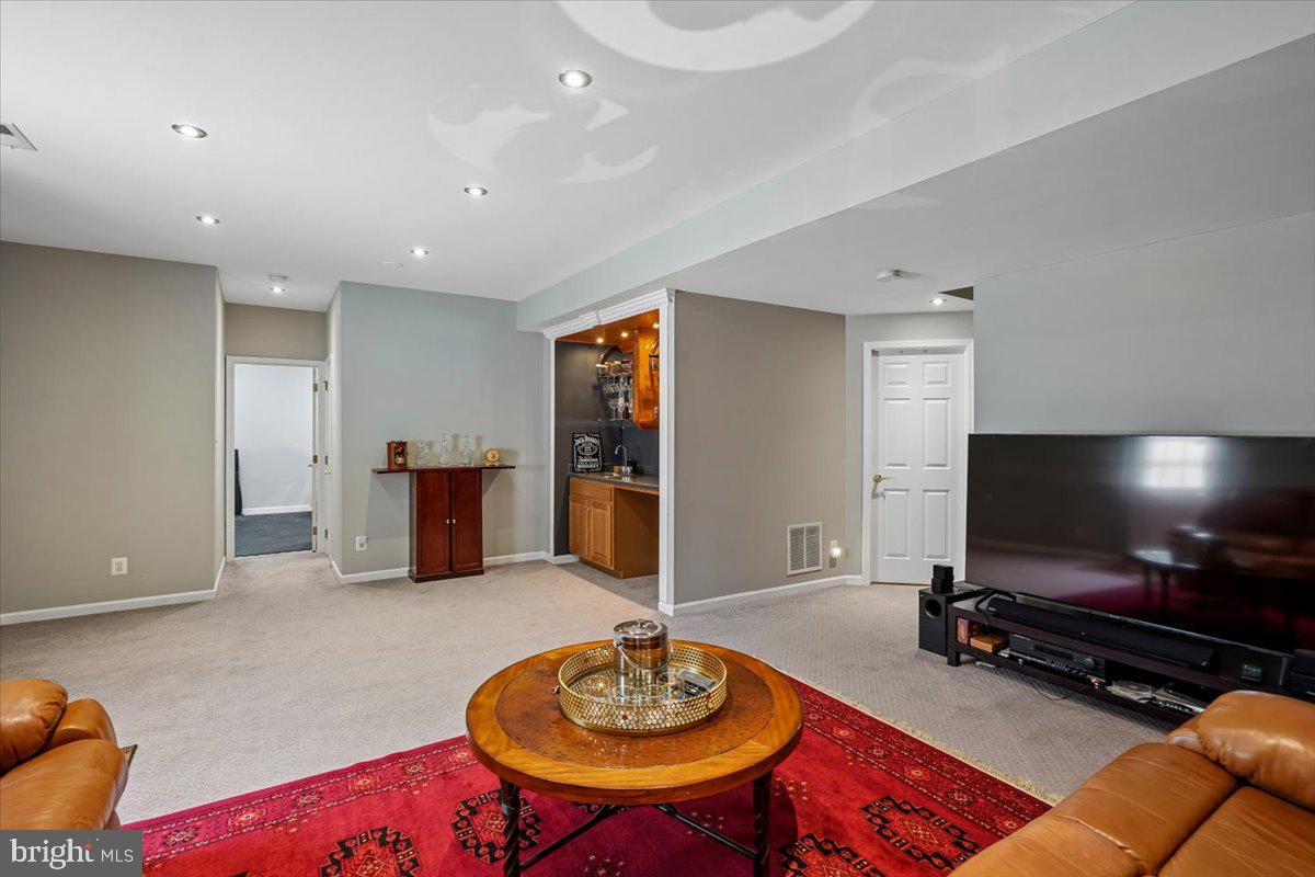 SANDBURG PARK - Residential