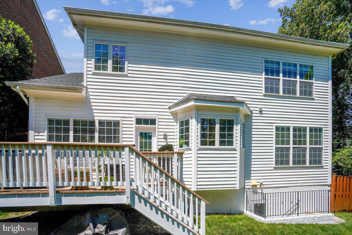 SANDBURG PARK - Residential