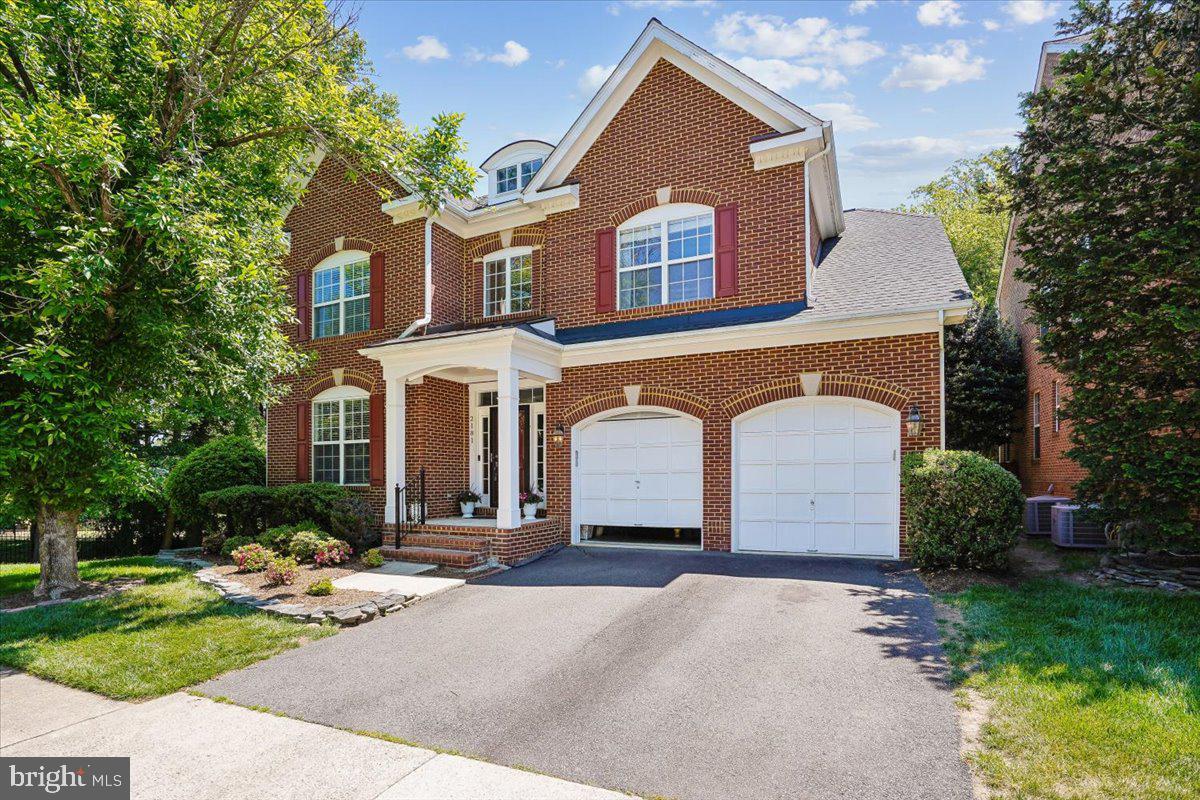 SANDBURG PARK - Residential