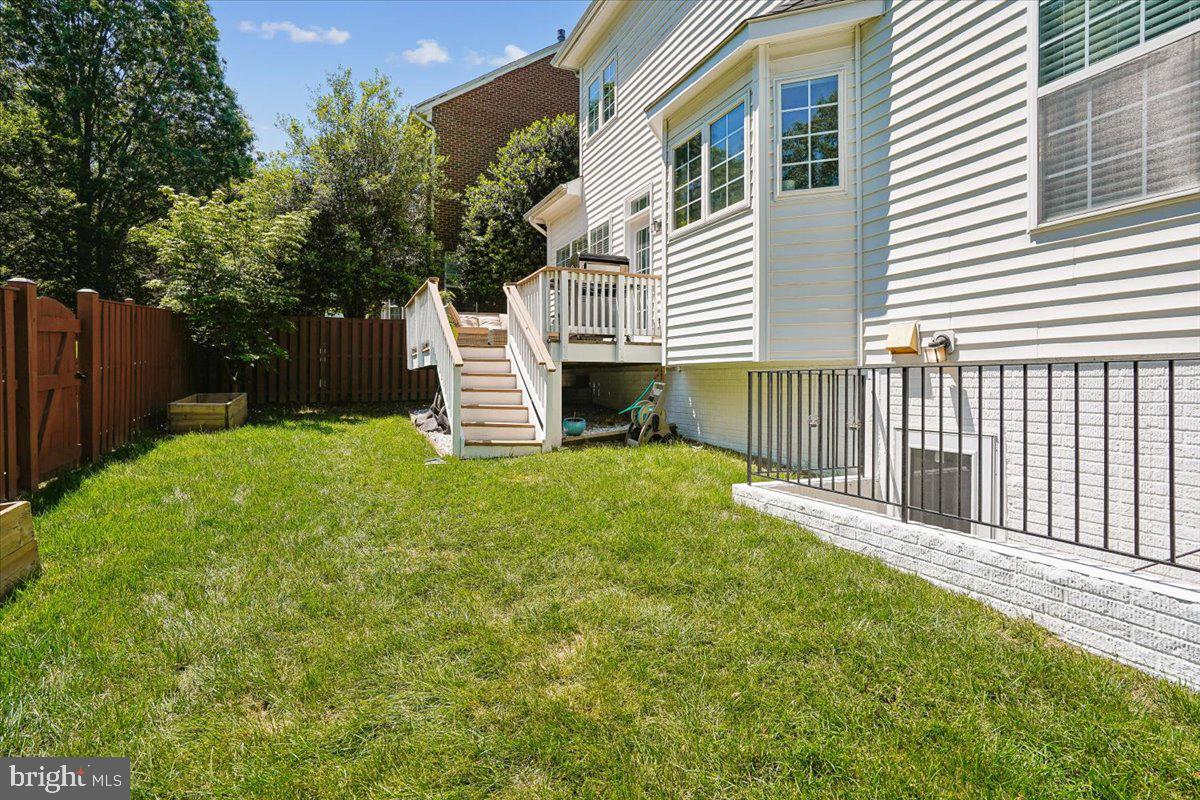 SANDBURG PARK - Residential
