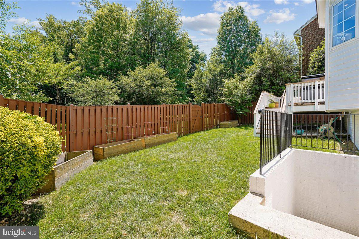 SANDBURG PARK - Residential
