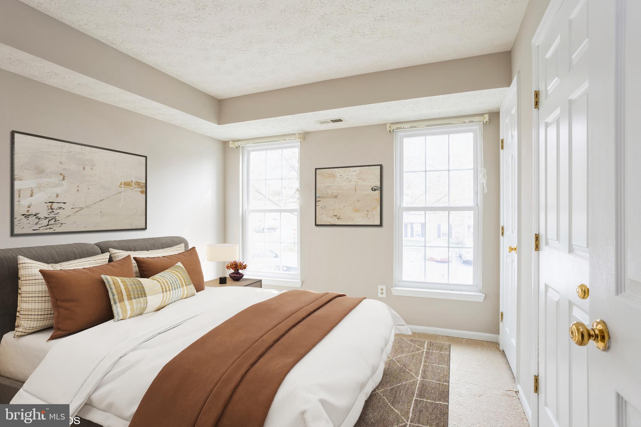 BEDFORD COMMONS - Residential