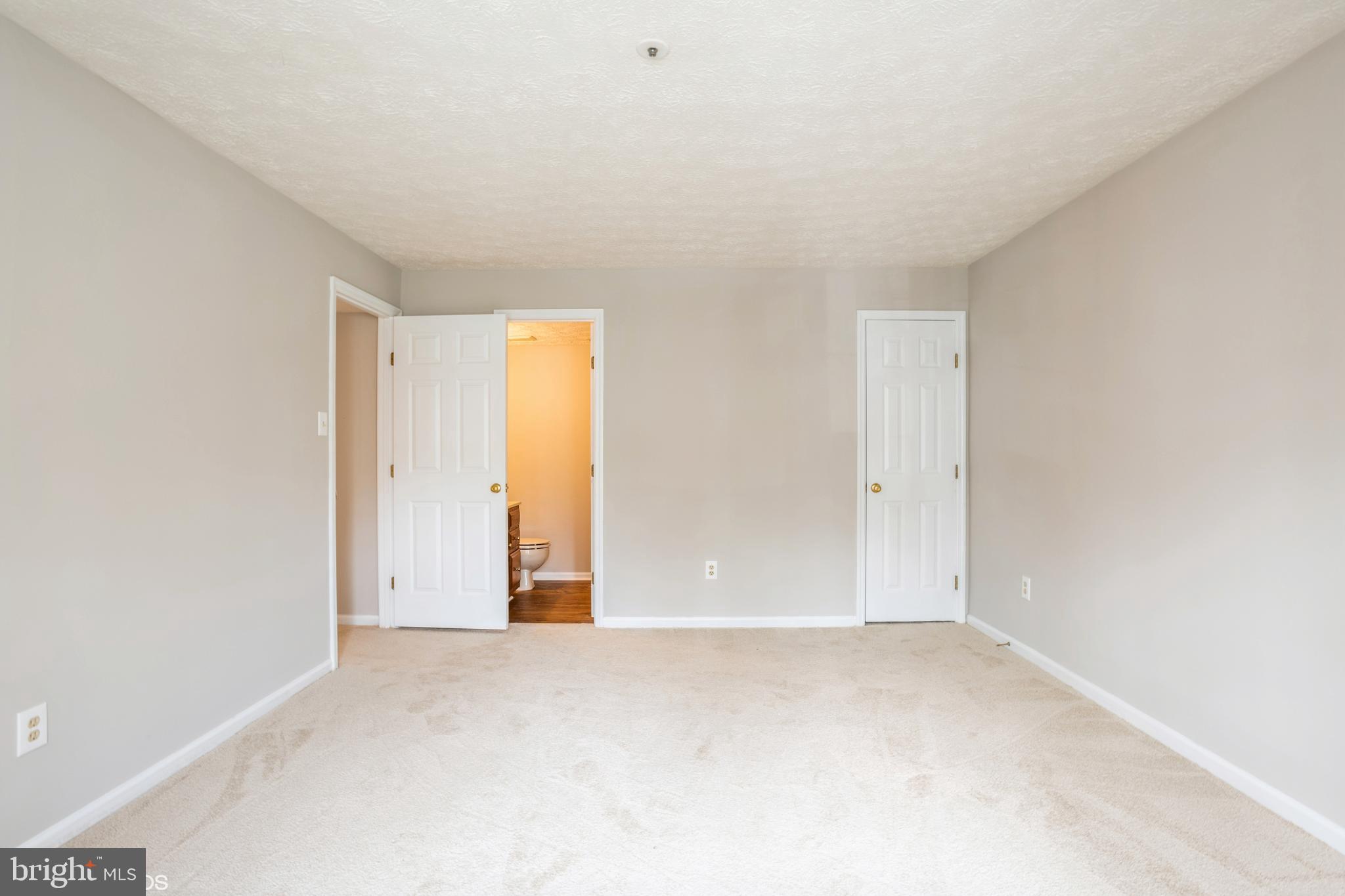 BEDFORD COMMONS - Residential