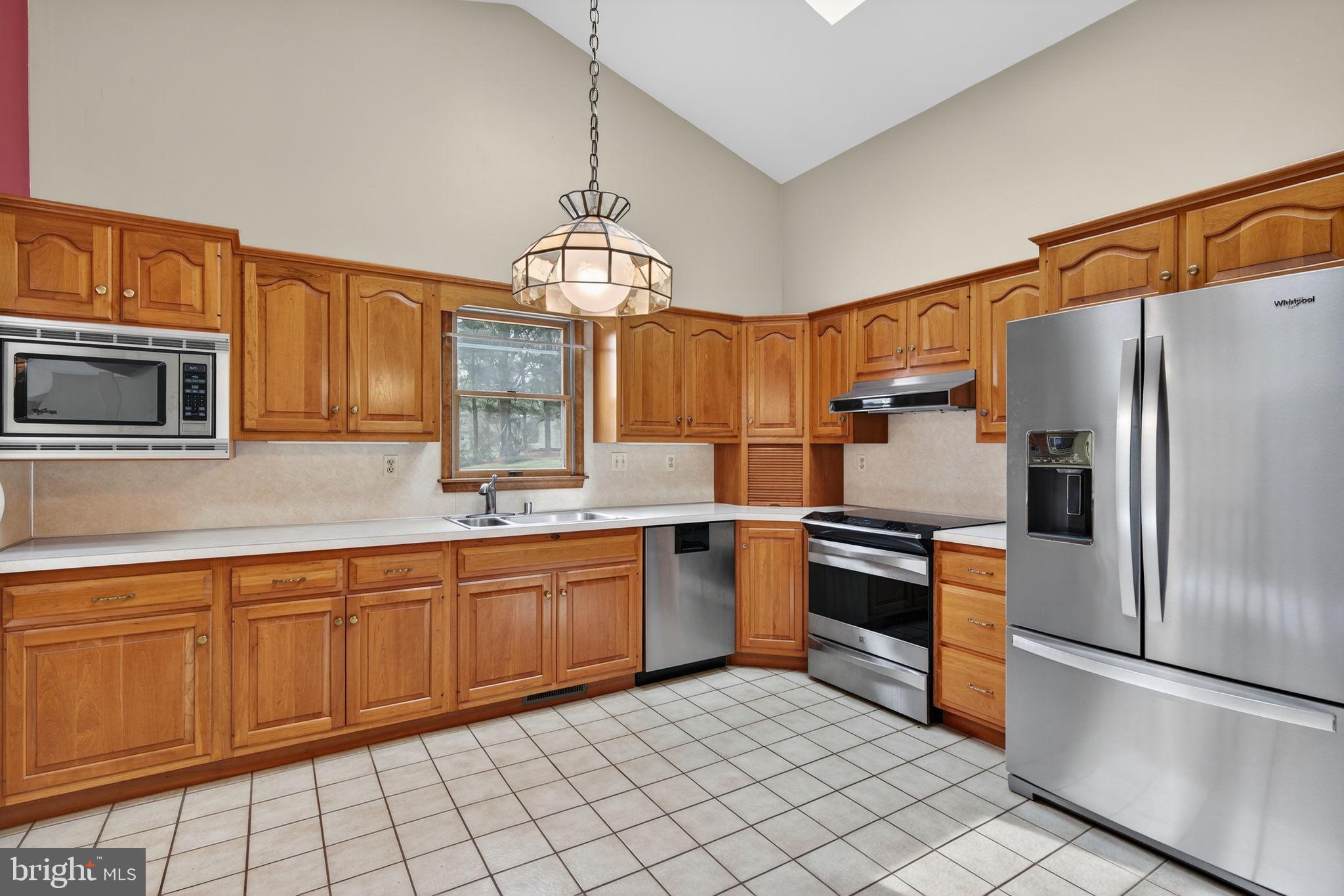 SPRING HOUSE FARMS - Residential