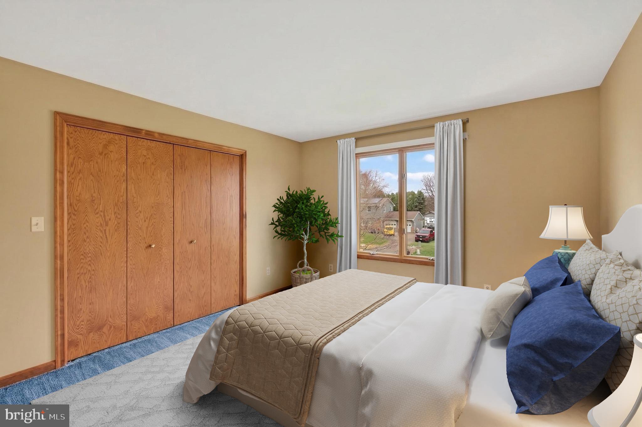 SPRING HOUSE FARMS - Residential