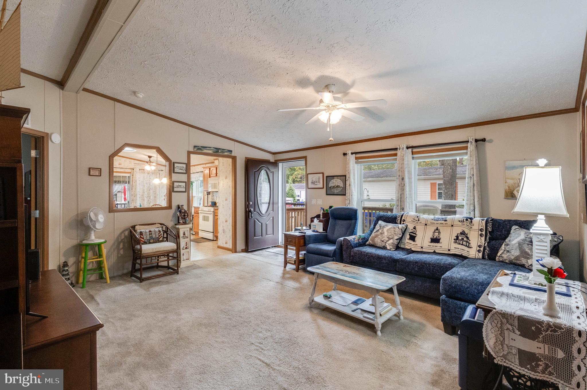 POTNETS LAKESIDE - Residential