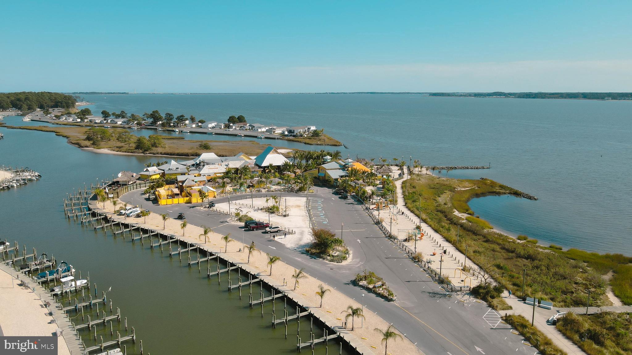 POTNETS LAKESIDE - Residential